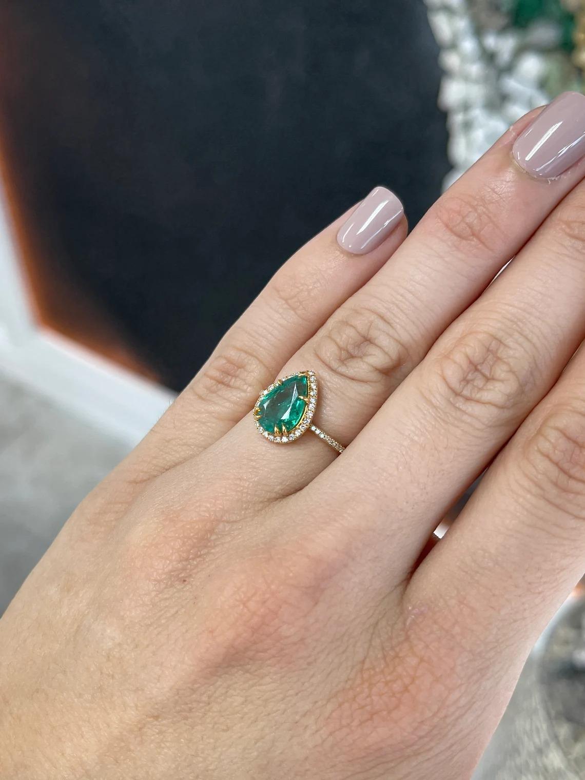 2.23tcw 14K Pear Cut Emerald & Diamond Halo & Shank Engagement Gold Ring 585  In New Condition For Sale In Jupiter, FL