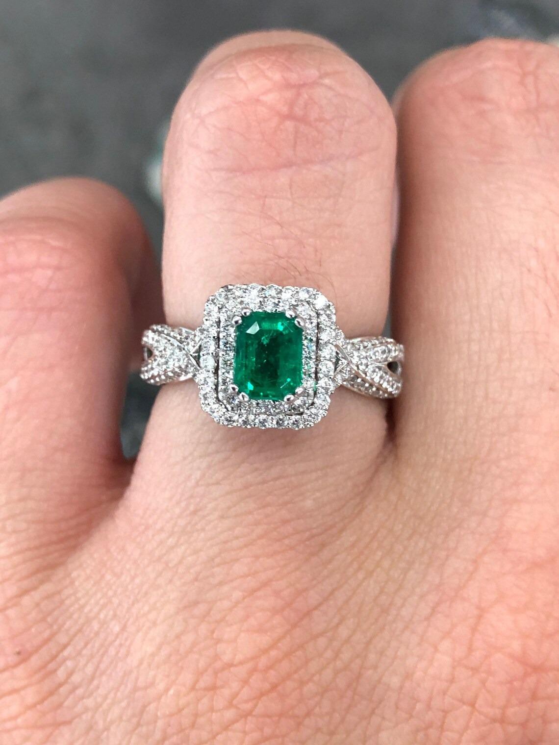 Modern 2.23tcw AAA+ Colombian Emerald-Emerald Cut & Diamond Halo Statement Ring For Sale