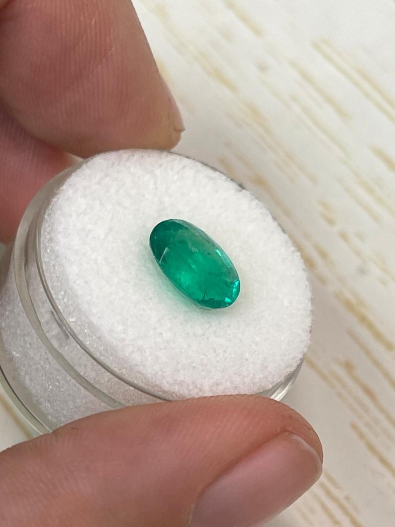 2,24 Carati 10x8 Vivid Muzo Green Oval Colombian Emerald Loose Gemstone In condizioni Nuovo in vendita a Jupiter, FL
