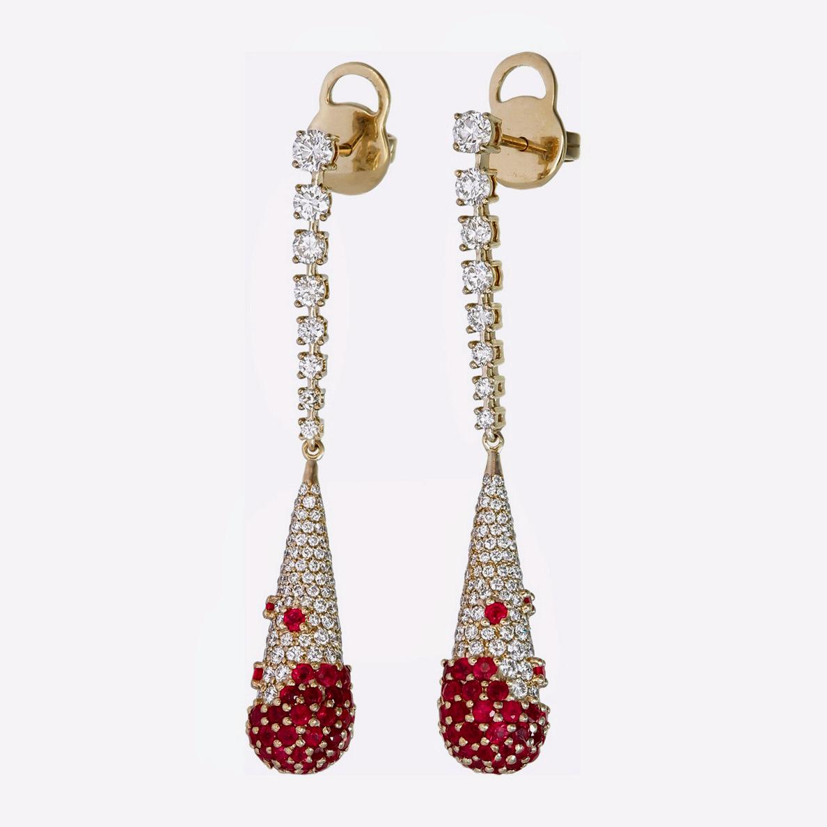 2,24 Karat Burma No Heat Rubin und Diamant-Ohrringe aus 18 Karat Weißgold (Ästhetizismus) im Angebot