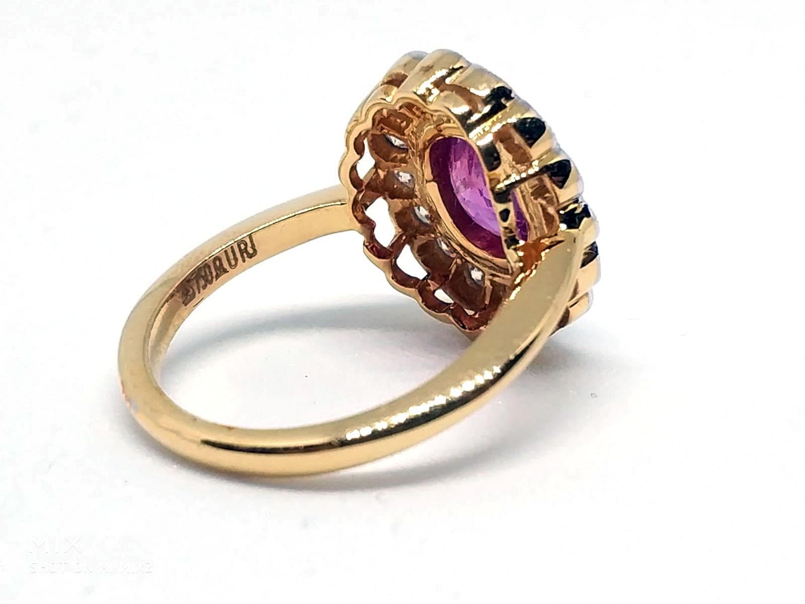 2.24 Carat Burmese Ruby and Diamond Ring, circa 1940 In Excellent Condition For Sale In London, GB