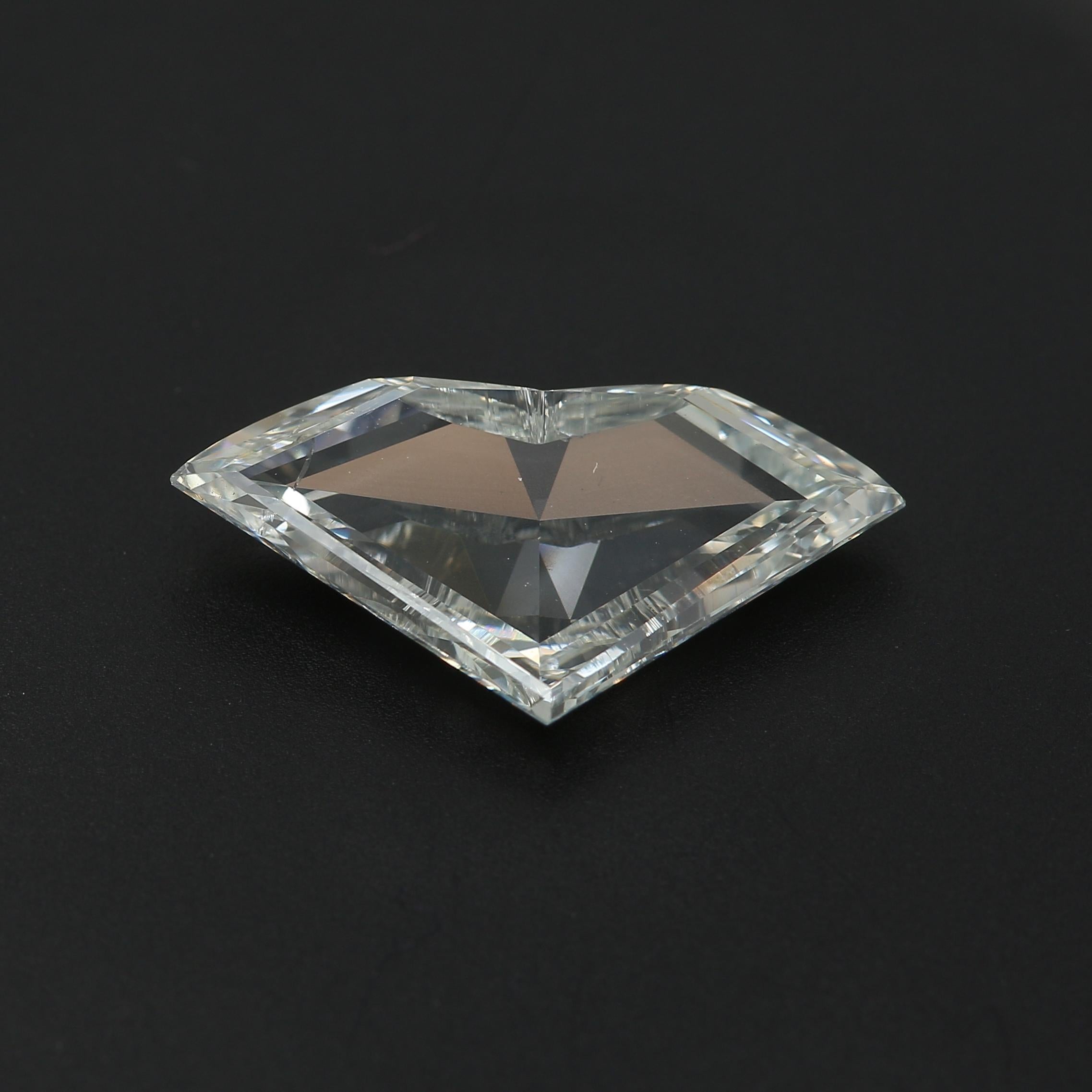 Diamant taille bouclier de 2,24 carats de pureté I1 certifié GIA en vente 1