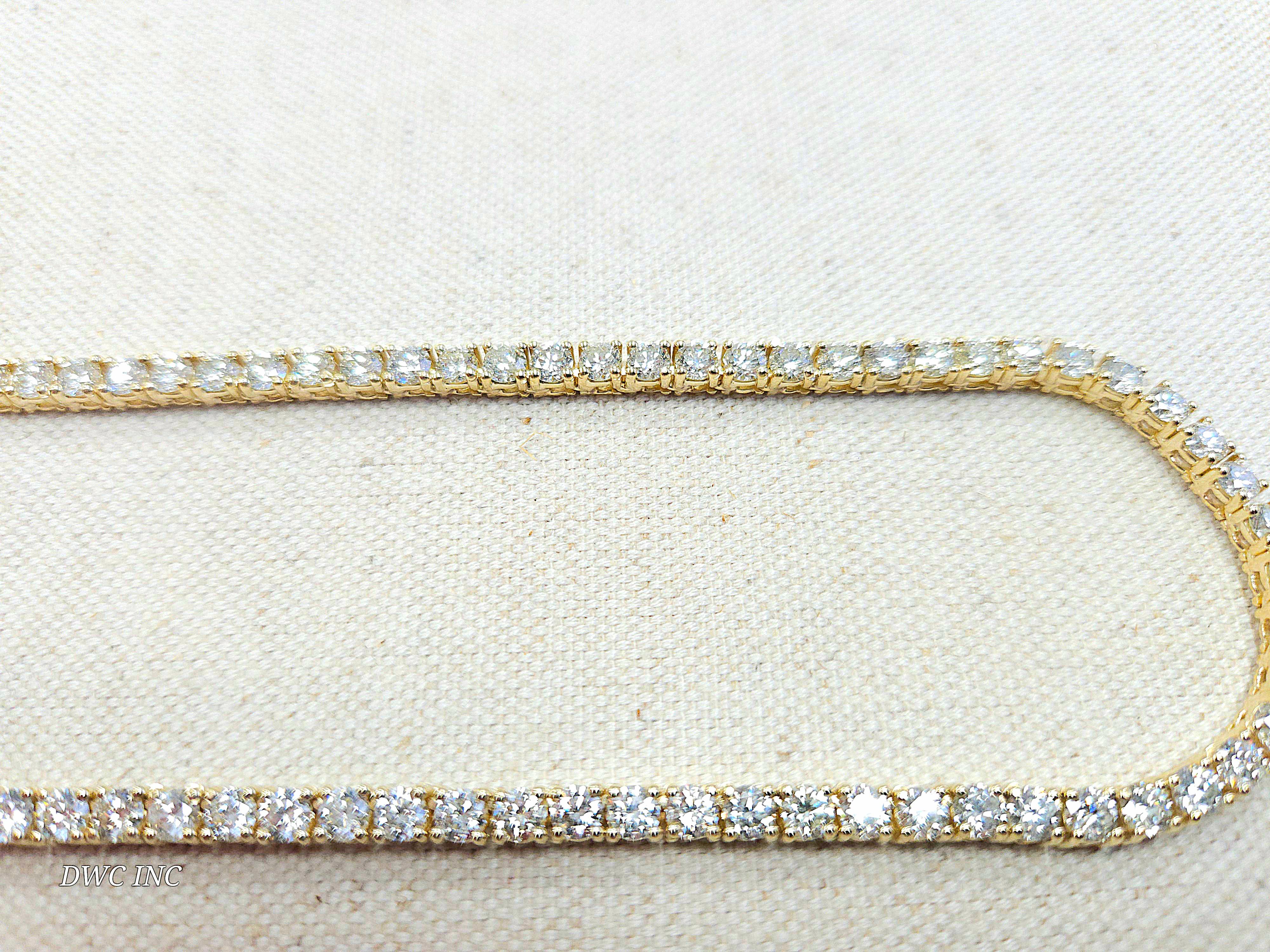 22.46 Carat Brilliant Cut Diamond Tennis Necklace 14 Karat Yellow Gold 20'' In New Condition For Sale In Great Neck, NY