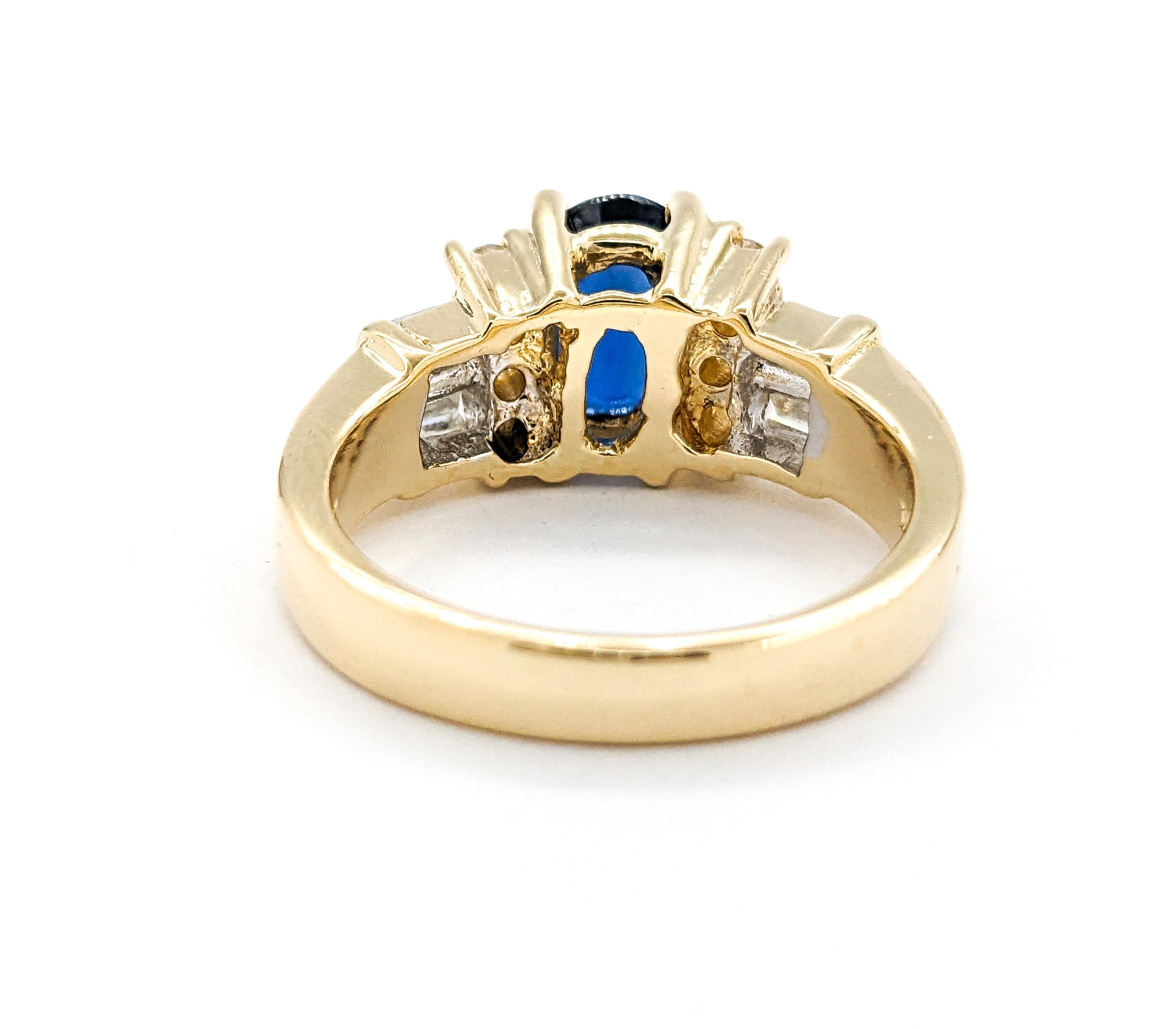 2.24ct Sapphire Ring With Diamonds In 18kt Yellow Gold For Sale 4