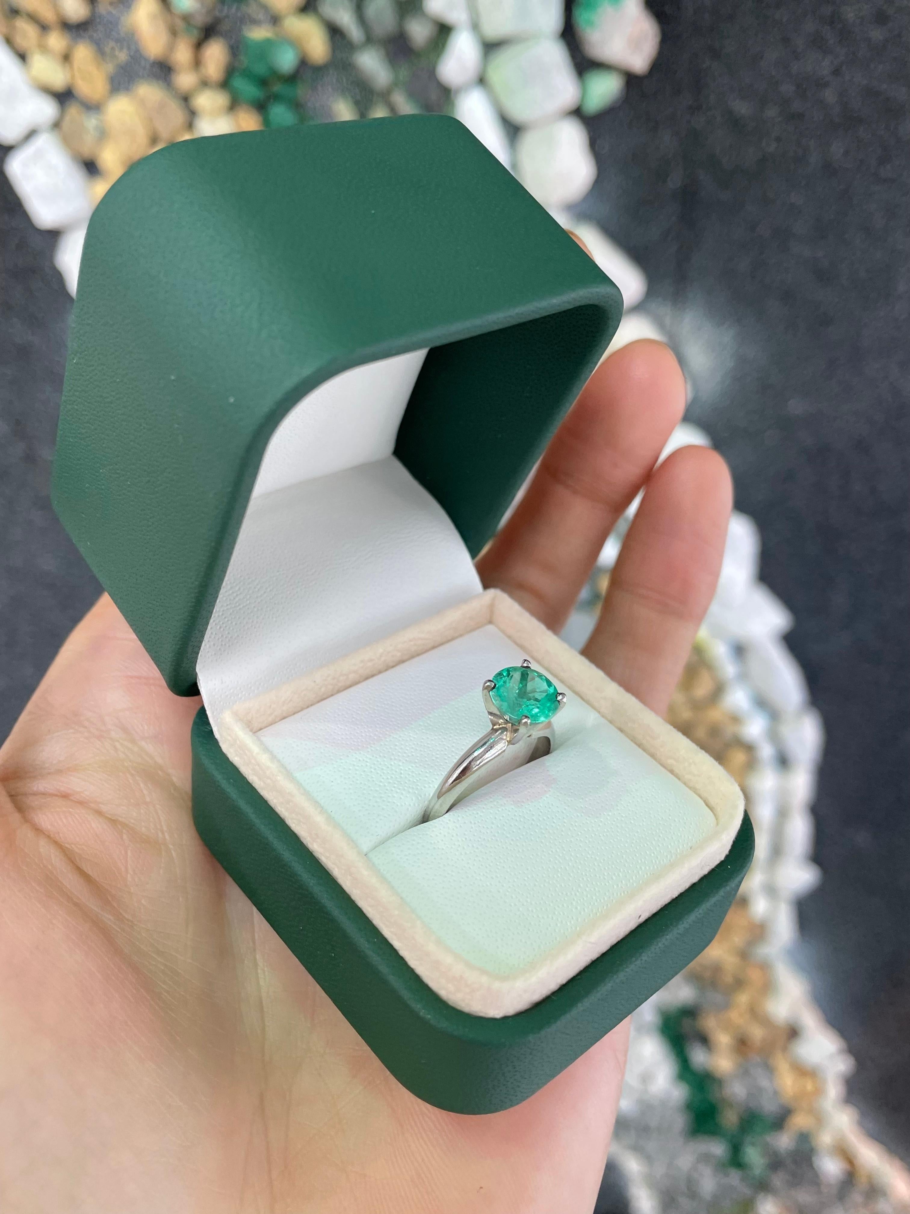 2.24cts 14K Colombian Emerald-Round Cut Solitaire 4-Prong White Gold Ring For Sale 4