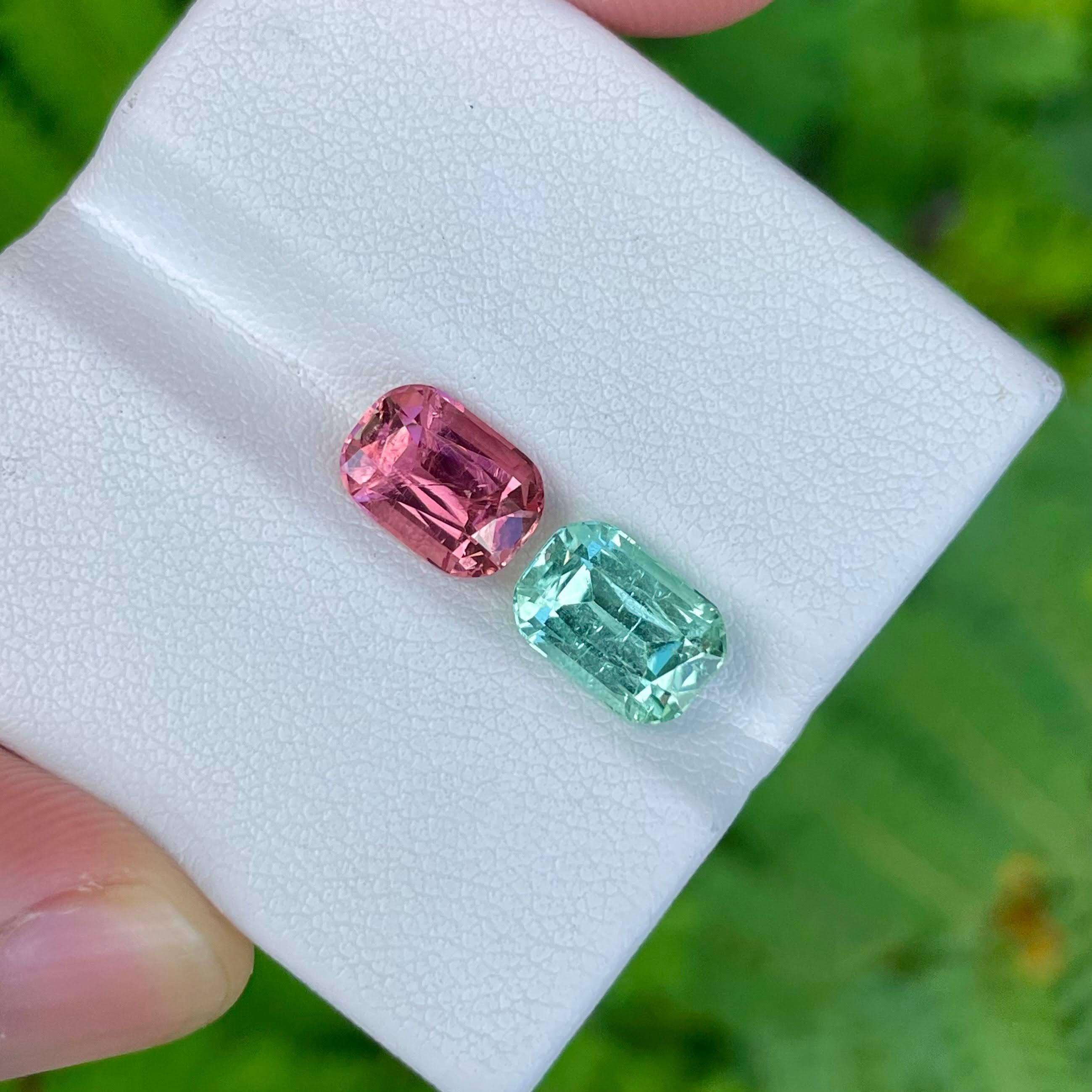 2.25 and 2.75 carats Reverse Color Natural Loose Tourmaline Pair Afghan Gemstone In New Condition In Bangkok, TH