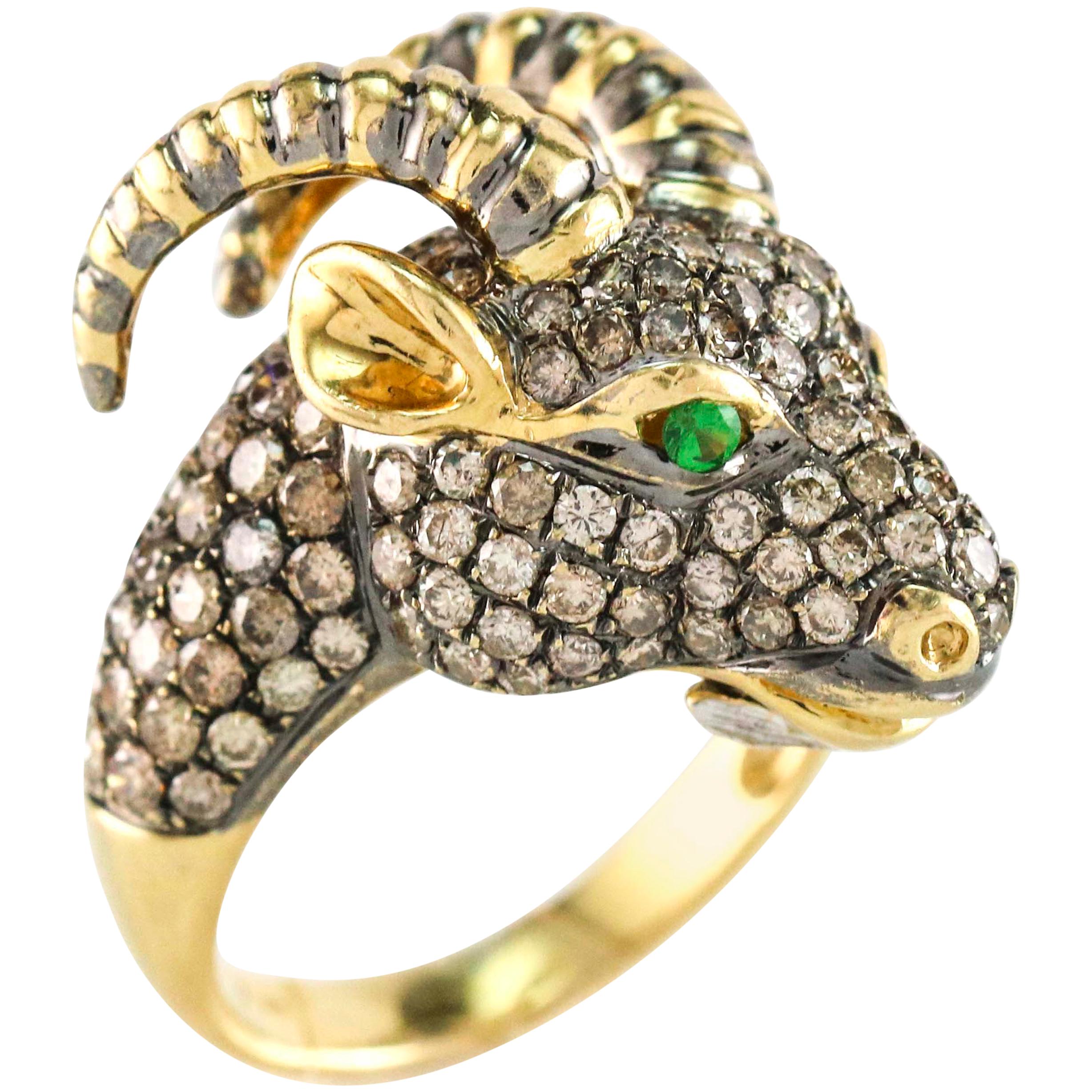 2.25 Carat Champagne Diamonds 18 Karat Gold Goats Head Fashion Ring For Sale
