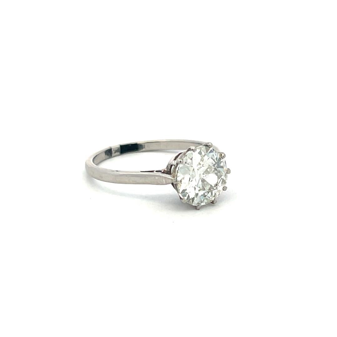 2.25 Carat Circular Brilliant Cut K SI2 Diamond Platinum Engagement Ring For Sale 3