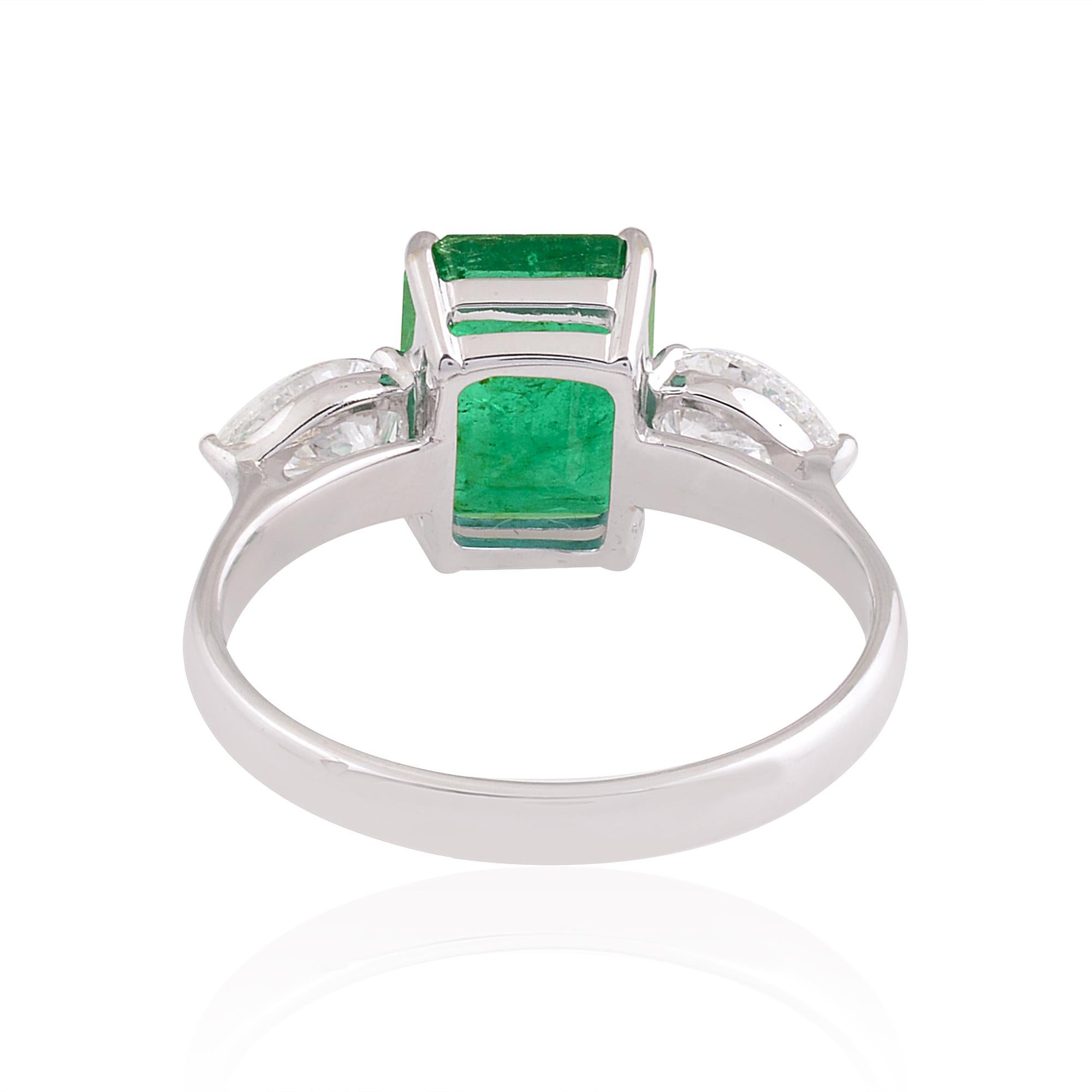 Octagon Cut 2.25 Carat Emerald Cocktail Ring 0.80 Ct SI/H Pear Diamond 18 Karat White Gold For Sale