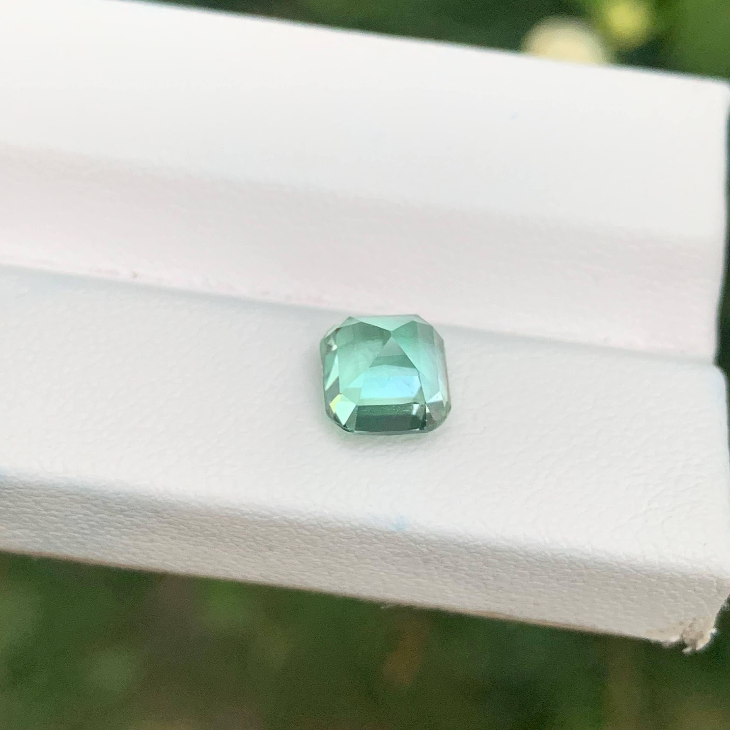 2.25 Carat Seafoam Tourmaline Stone Cushion Cut Natural Afghan Gemstone (pierre précieuse afghane) en vente 4