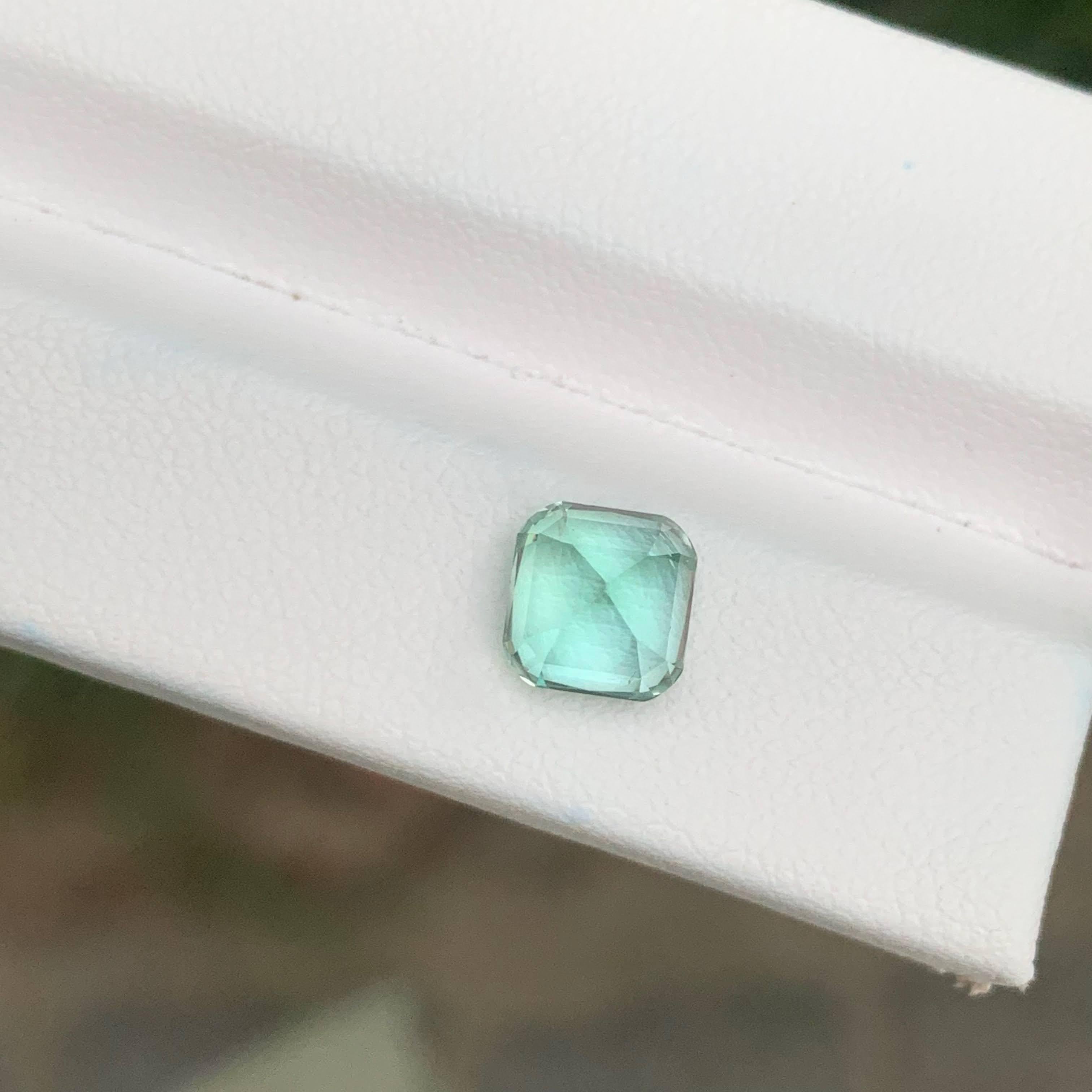 2.25 Carat Seafoam Tourmaline Stone Cushion Cut Natural Afghan Gemstone (pierre précieuse afghane) en vente 5