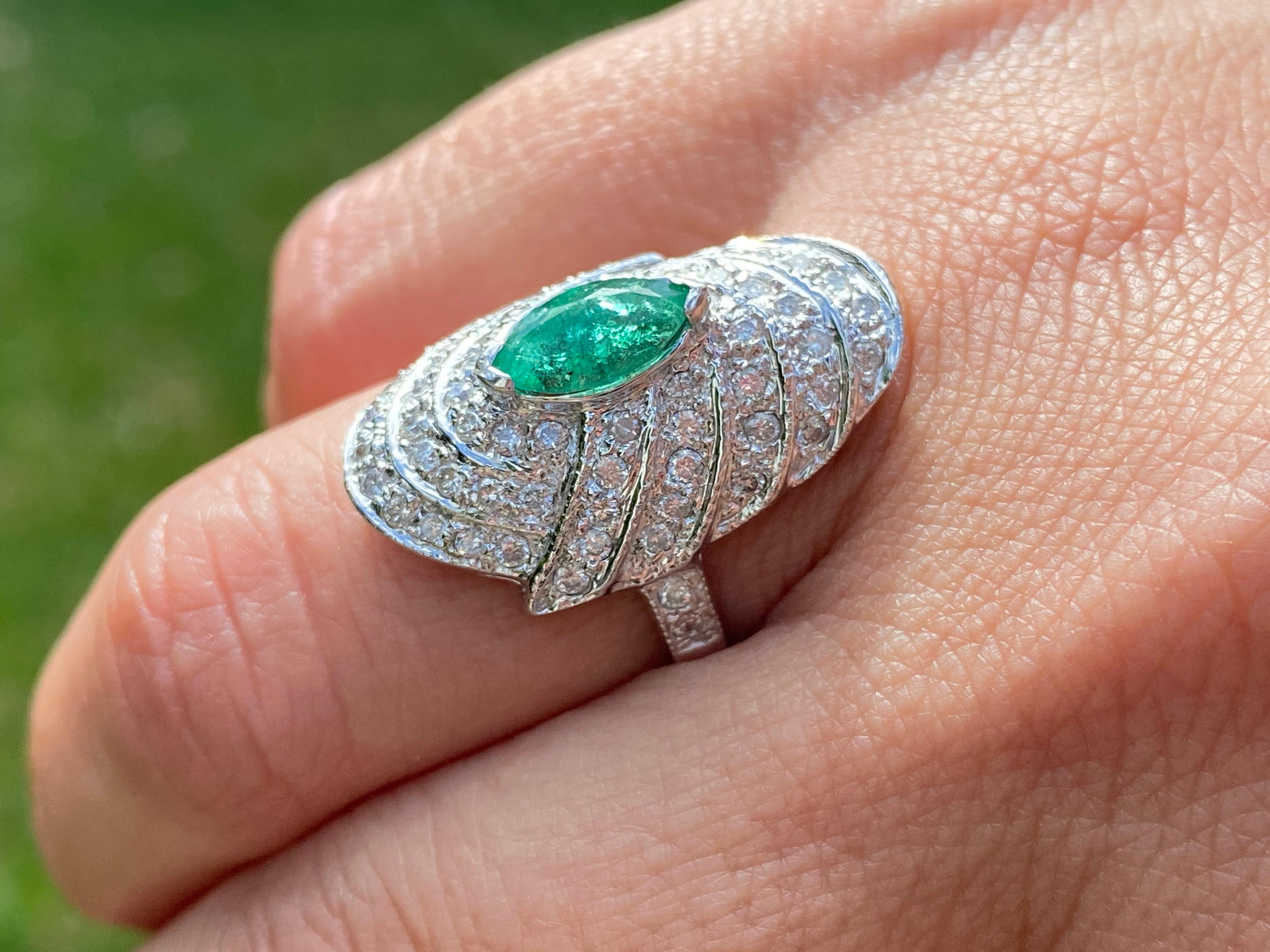 Women's 2.25 Carat Marquis-Cut Colombian Emerald and Diamond 14 Karat White Gold Ring For Sale