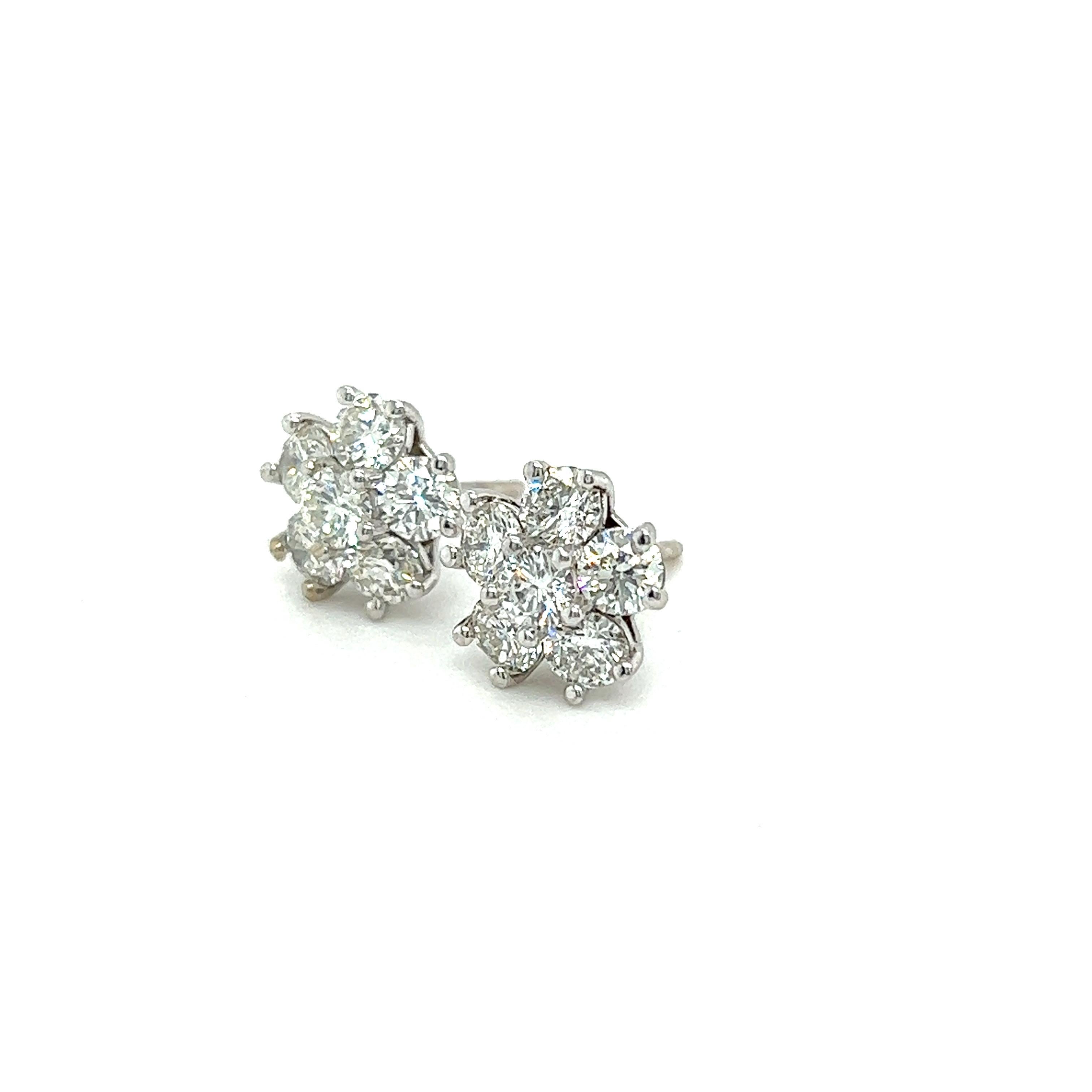 2.25 Carat Natural Diamond Earrings For Sale 1