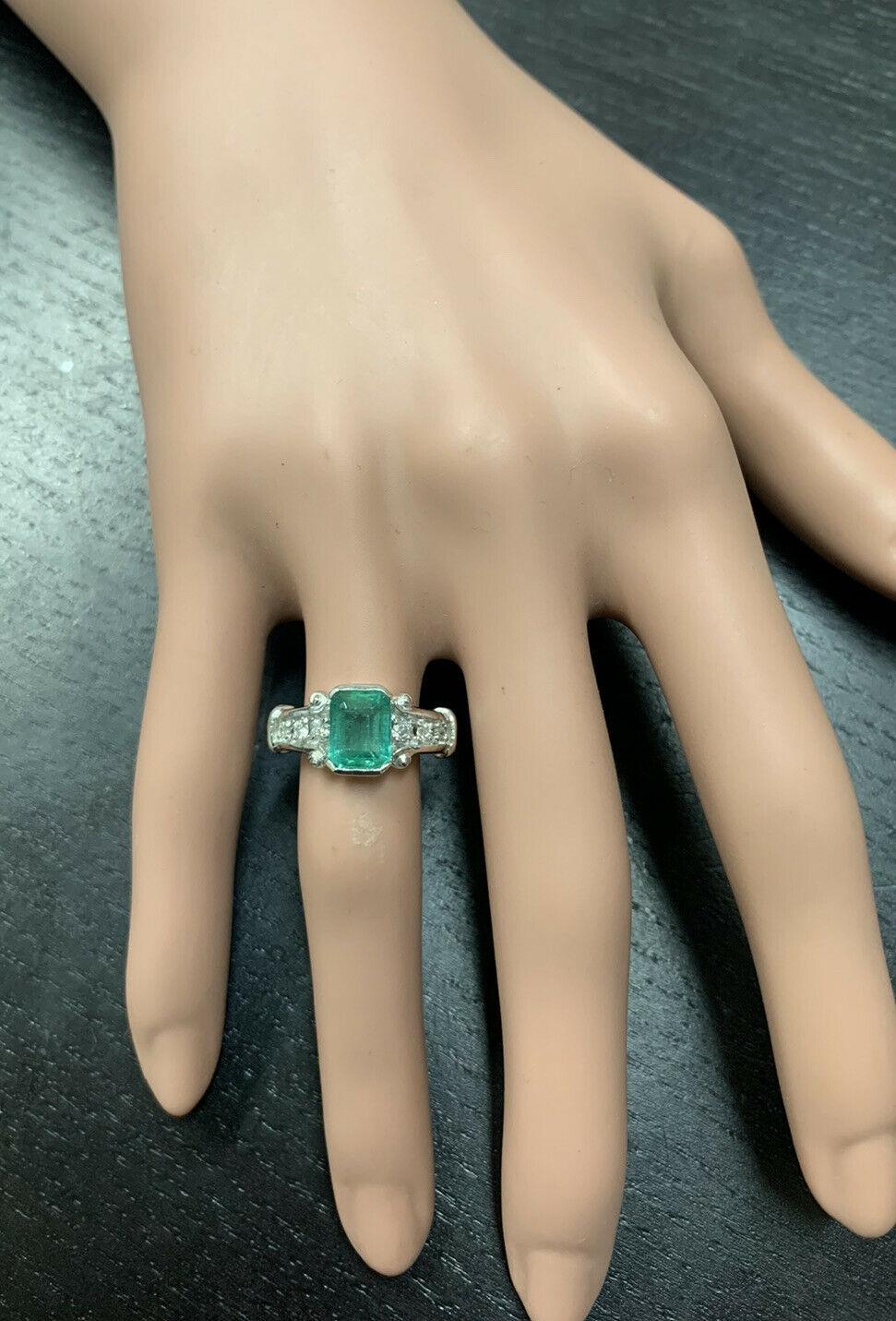 2.25 Carat Natural Emerald and Diamond 14 Karat Solid White Gold Ring For Sale 1