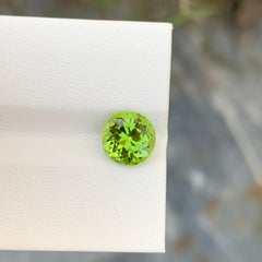 2,25 quilates de peridoto verde manzana natural suelto en forma redonda para anillo de joyería