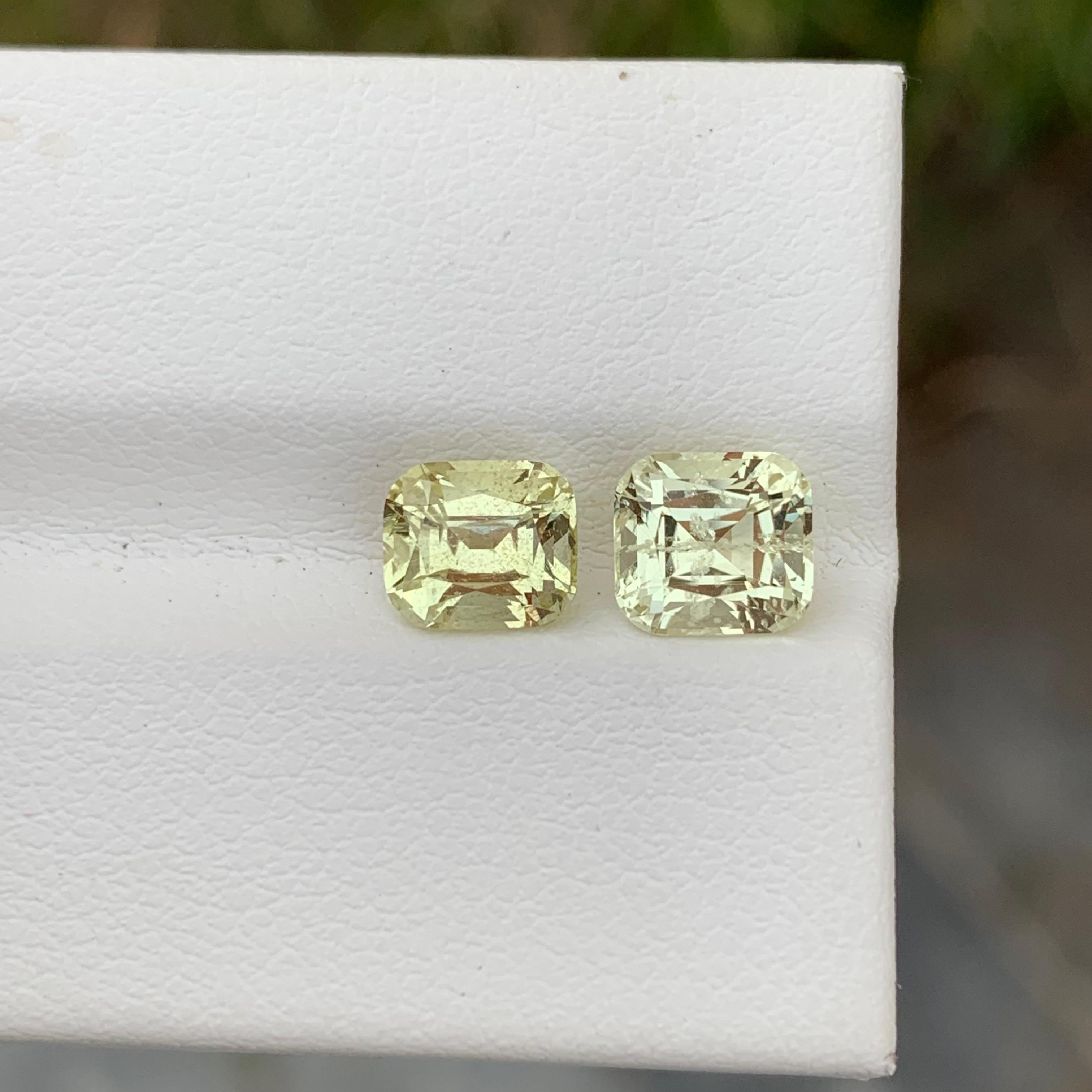 2,25 Karat natürlicher, loser Dual Heliodor in quadratischer Form für die Schmuckherstellung im Angebot 2