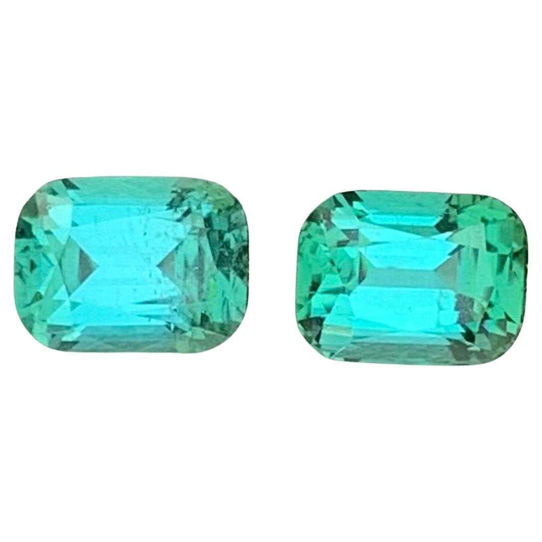 Gema natural suelta de turmalina verde laguna en forma de cojín de 2,25 quilates