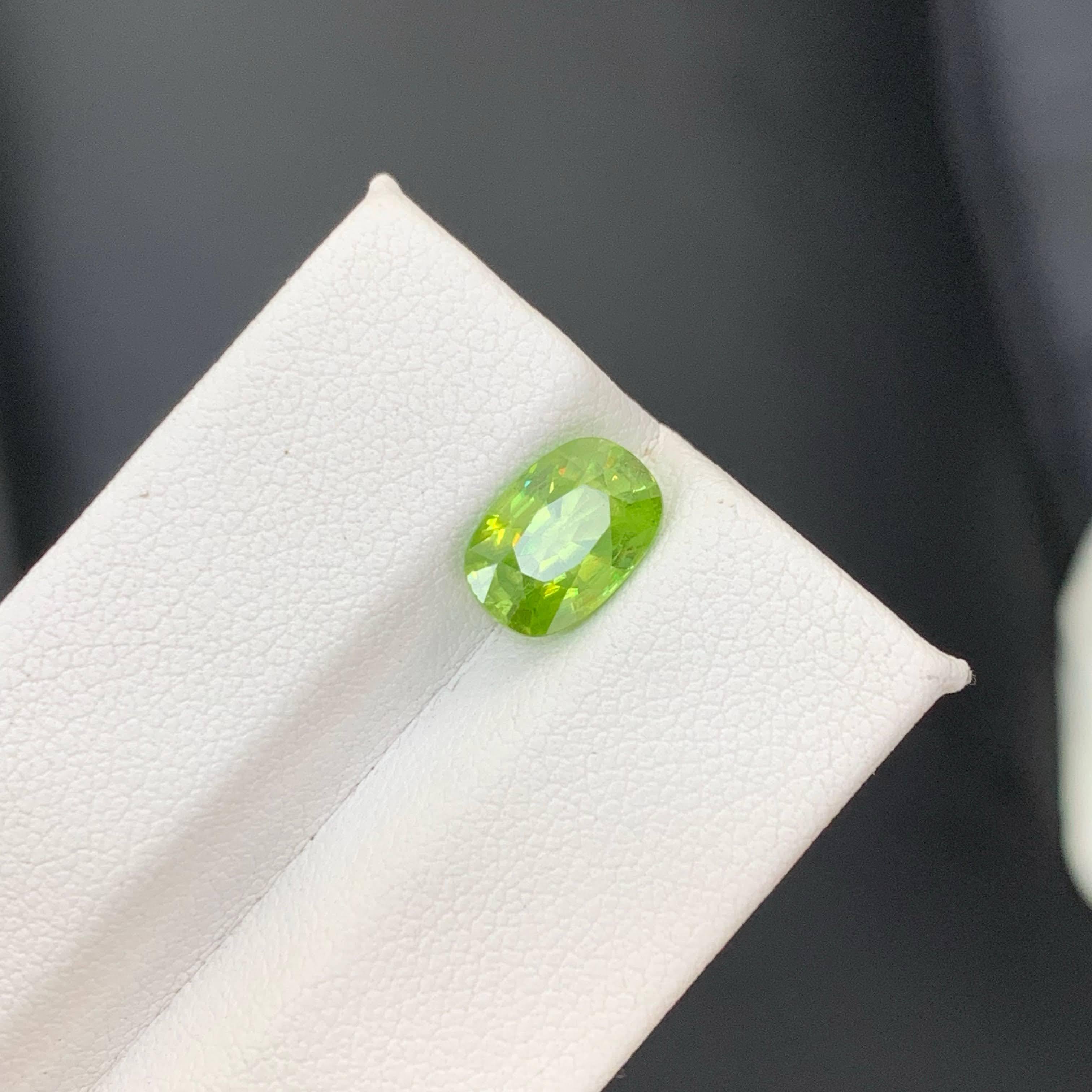 2.25 Carat Natural Loose Green Sphene Stone Oval Shaped Madagascar's Gemstone For Sale 3