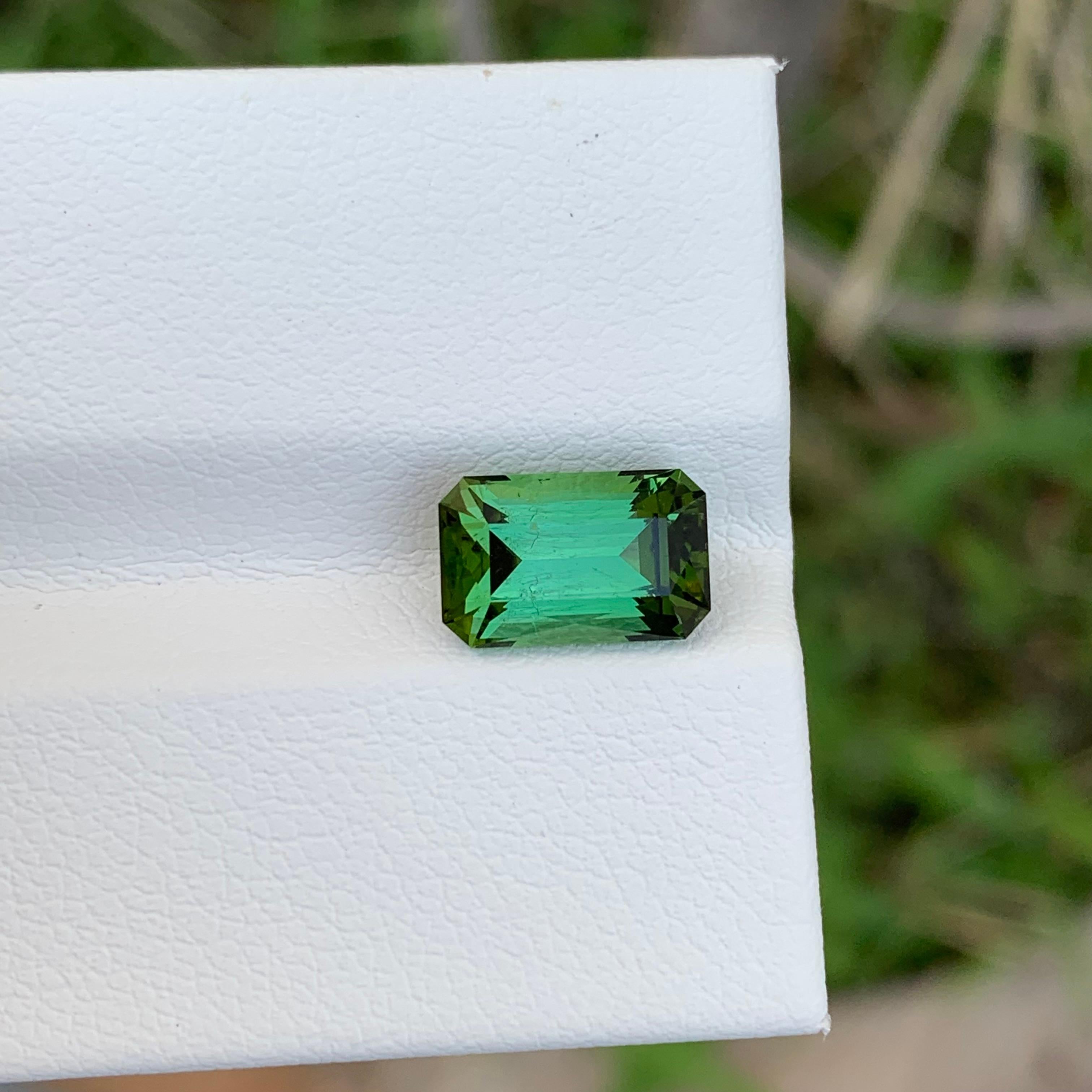 2.25 Carat Natural Loose Green Tourmaline Emerald Shape Gem From Afghanistan  For Sale 2