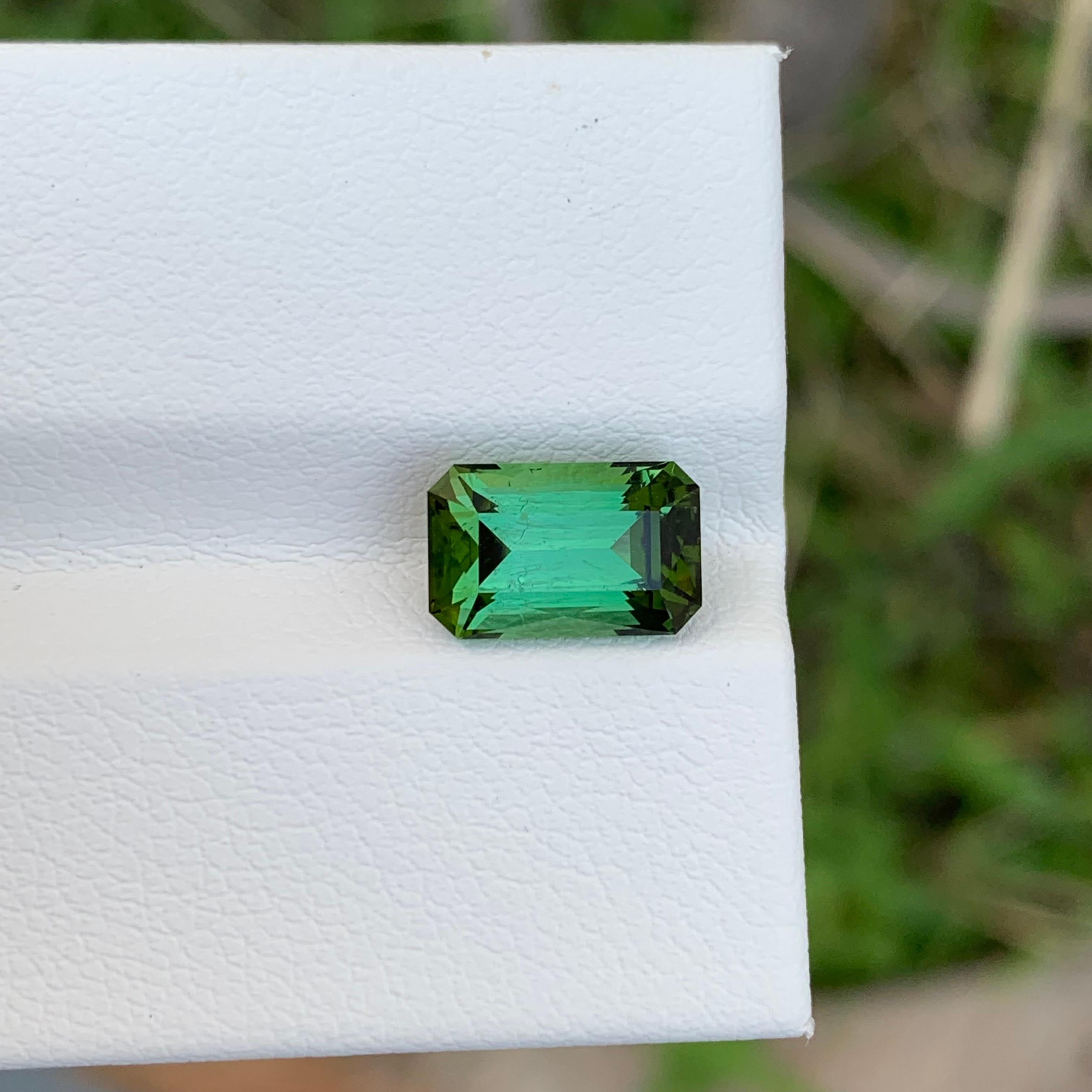 2.25 Carat Natural Loose Green Tourmaline Emerald Shape Gem From Afghanistan  For Sale 3
