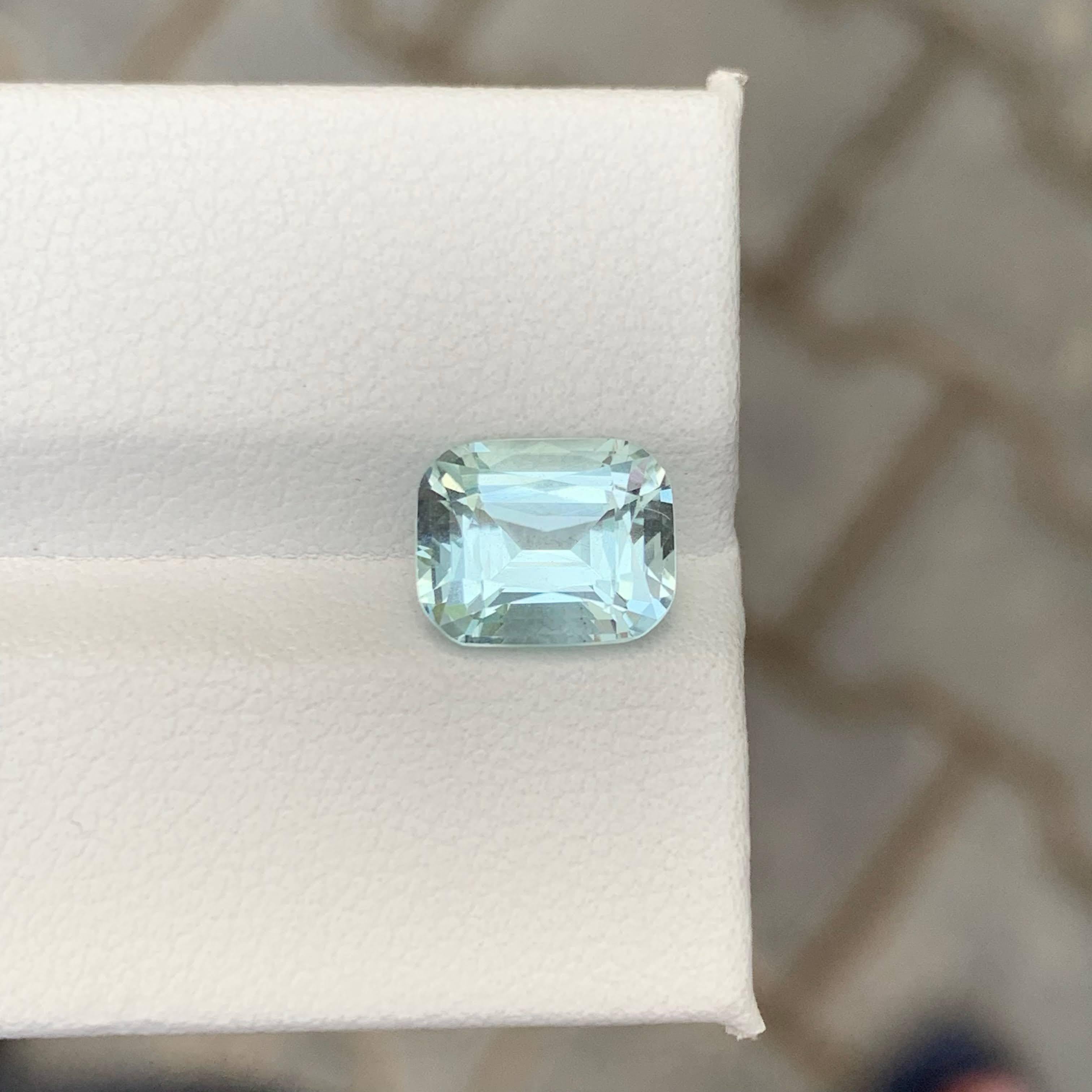 2.25 carati di acquamarina azzurra naturale sfusa, taglio a cuscino, gemma pakistana in vendita 4