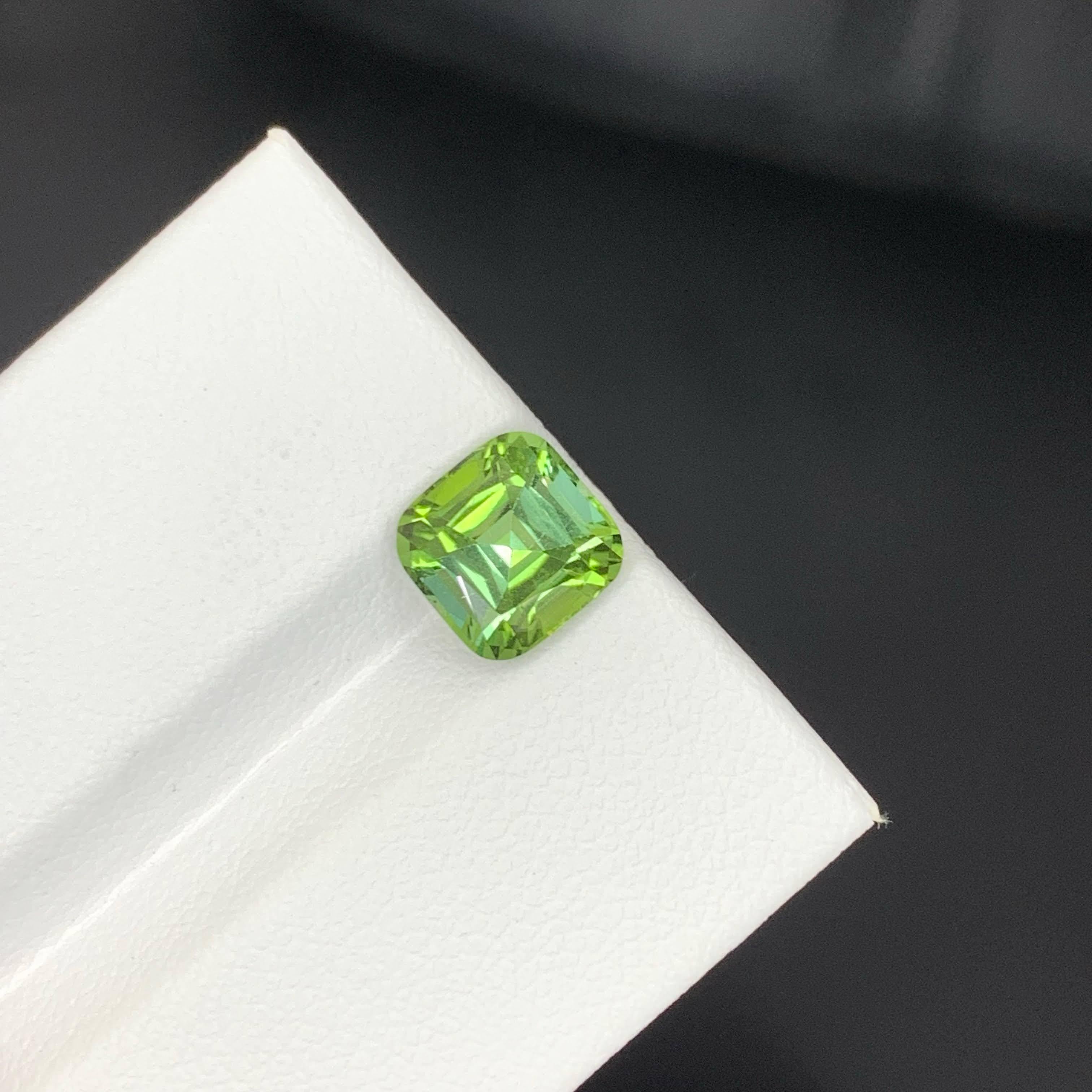 Taglio cuscino 2.25 Carati di tormalina verde menta naturale sfusa con taglio a cuscino Gemma afgana in vendita