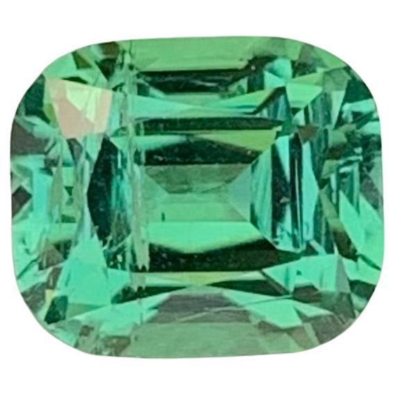 Gema natural suelta de turmalina verde menta en forma de cojín de 2,25 quilates