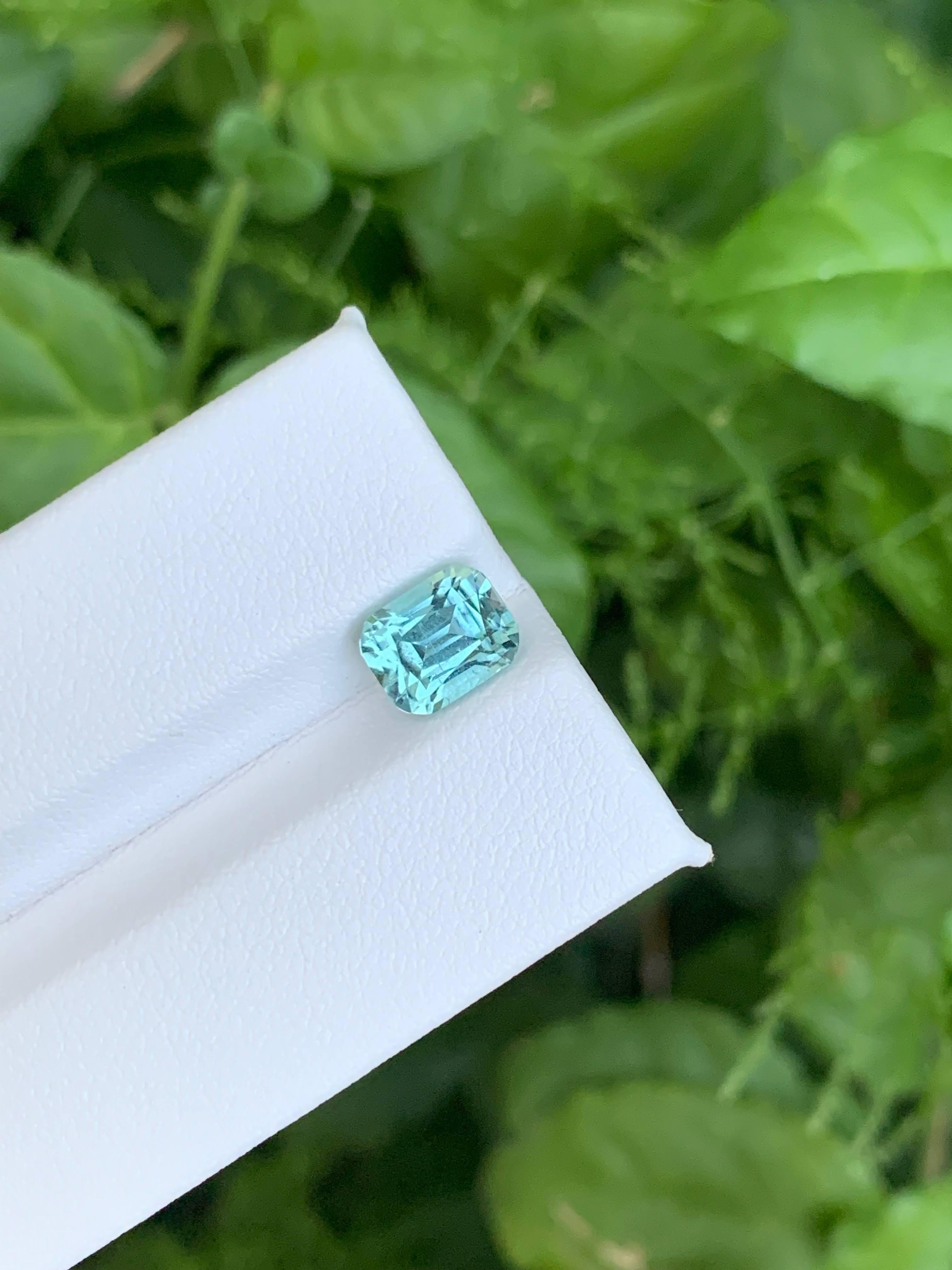 2.25 Carat Natural Loose Seafoam Tourmaline Stone Cushion Cut Afghan Gemstone (pierre précieuse afghane) en vente 4