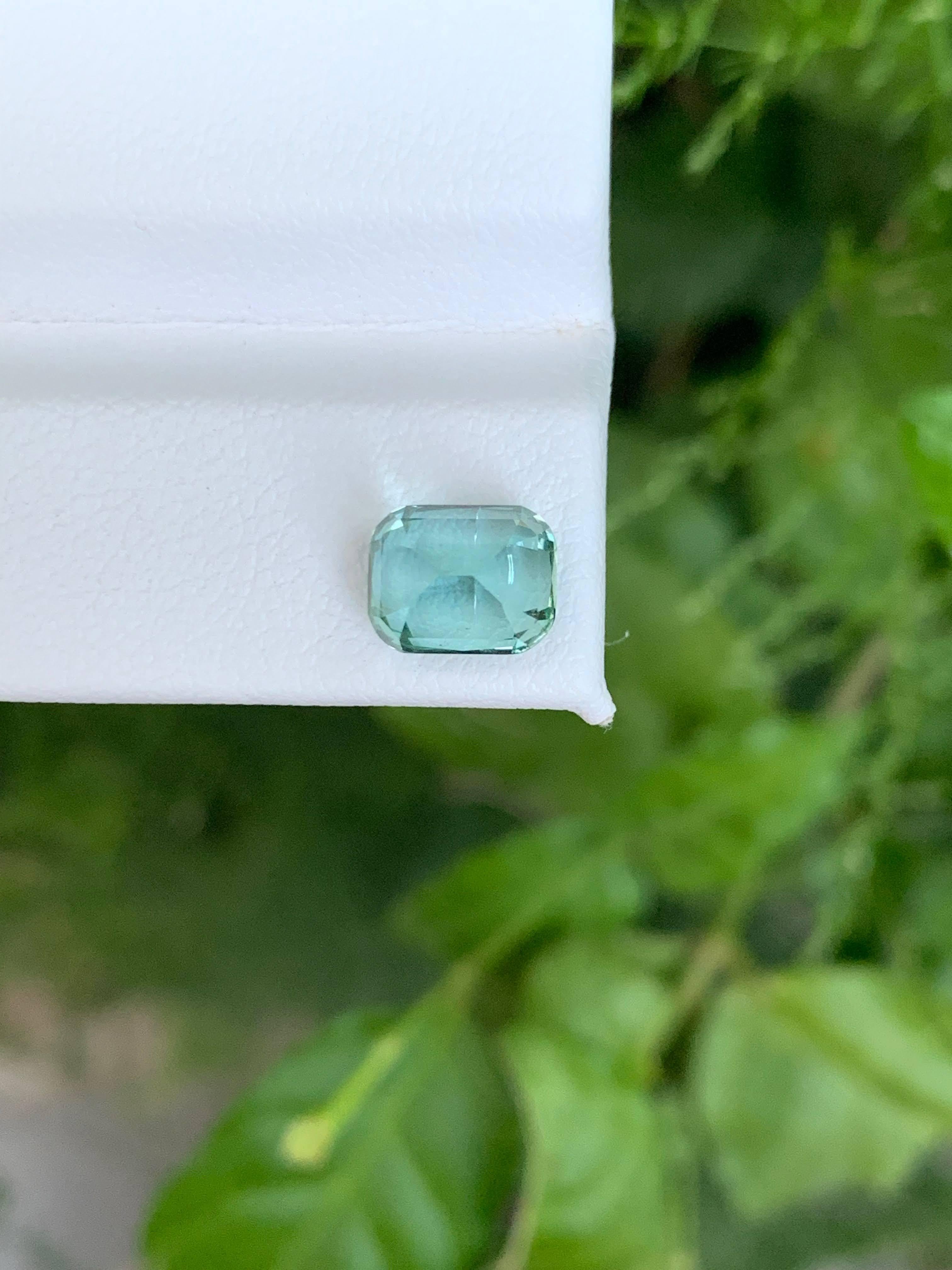 2.25 Carat Natural Loose Seafoam Tourmaline Stone Cushion Cut Afghan Gemstone (pierre précieuse afghane) en vente 1