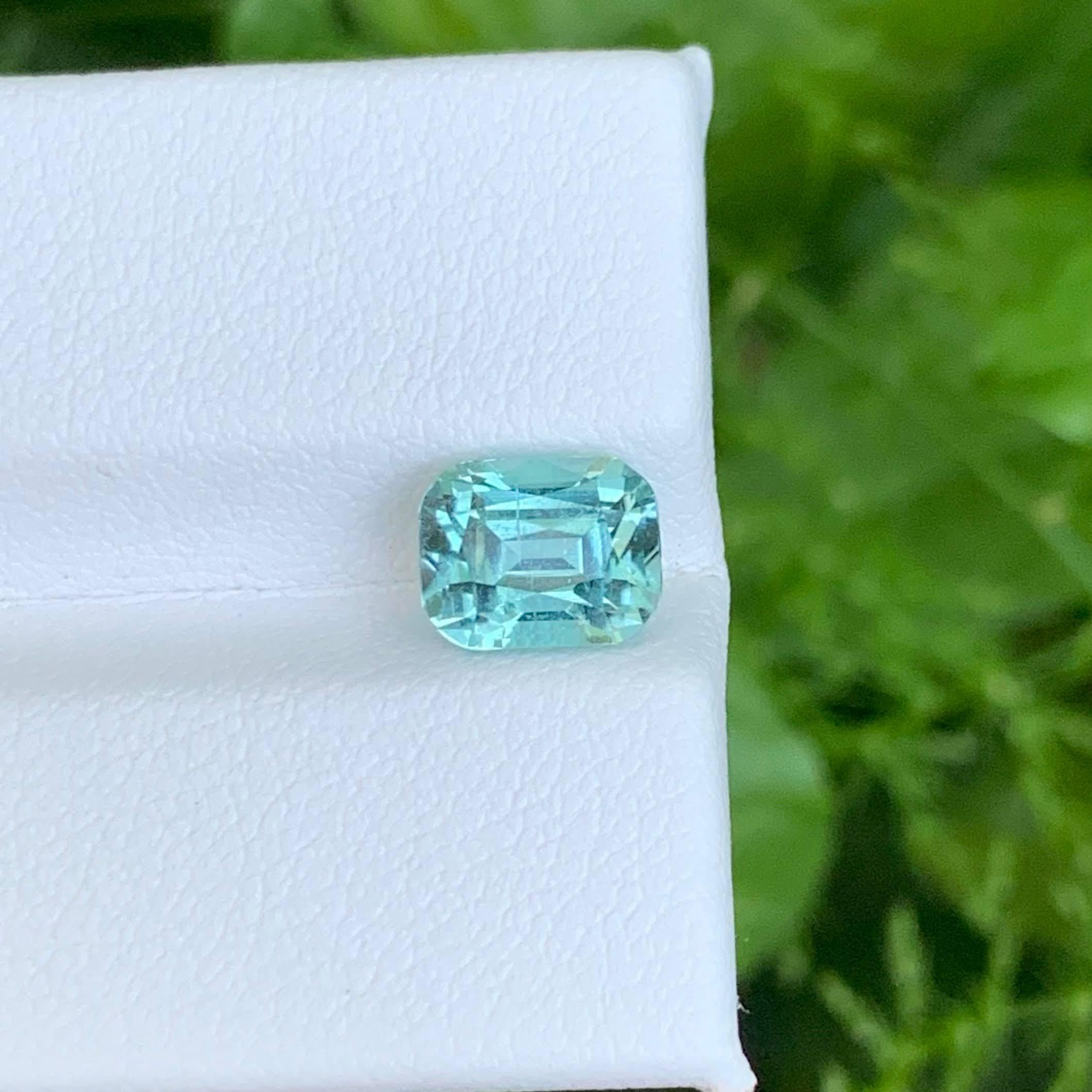 2.25 Carat Natural Loose Seafoam Tourmaline Stone Cushion Cut Afghan Gemstone (pierre précieuse afghane) en vente 2