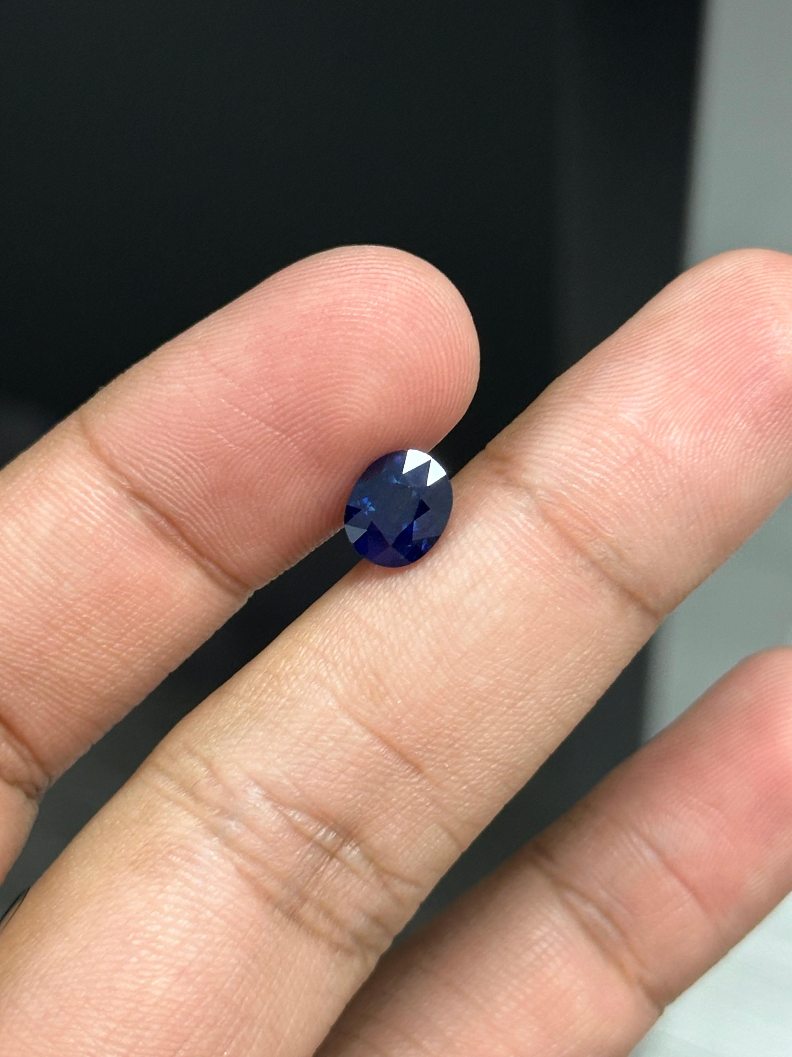 Saphir ovale sans chaleur de 2,25 carats Unisexe en vente