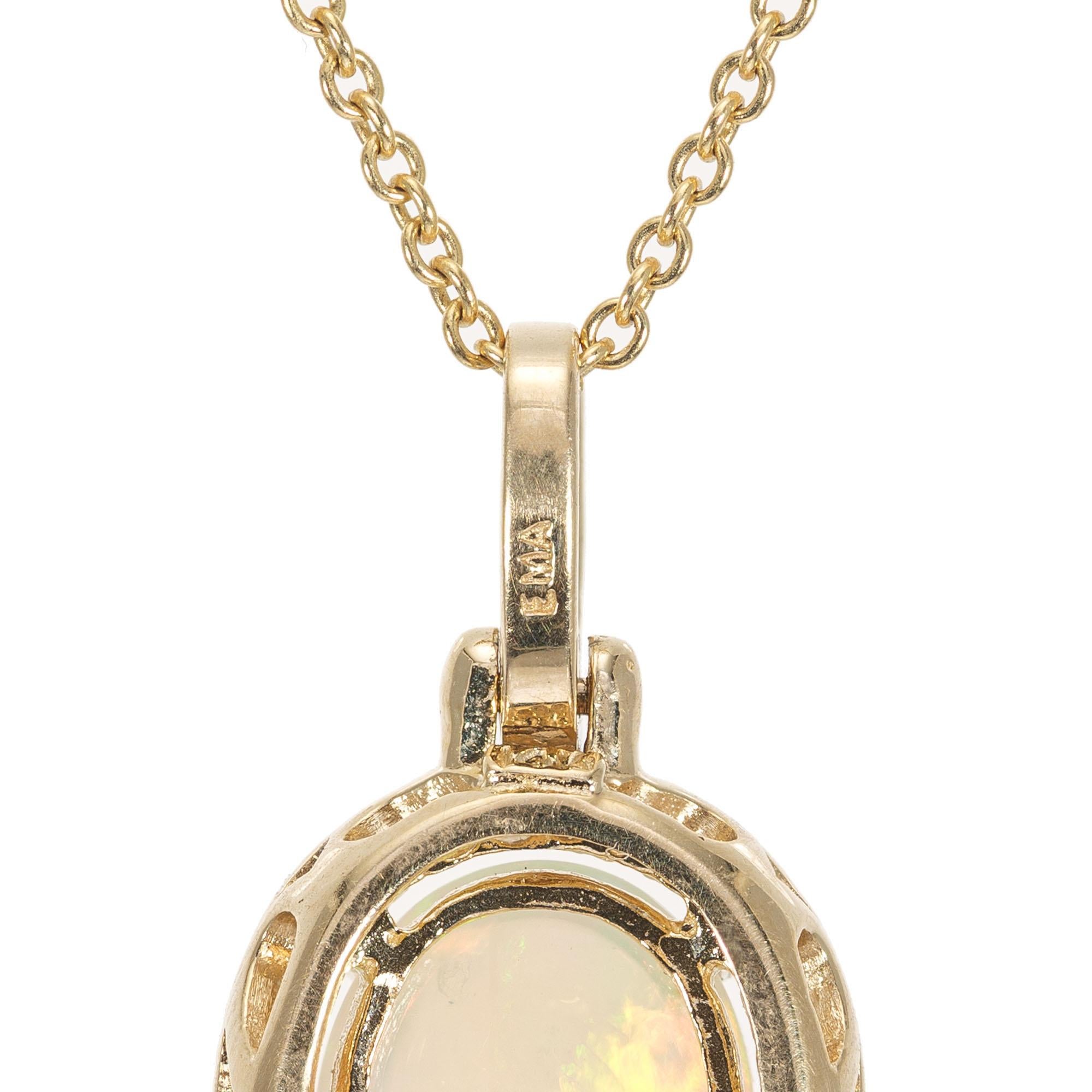 2.25 Carat Opal Diamond Halo Yellow Gold Pendant Necklace In Good Condition For Sale In Stamford, CT