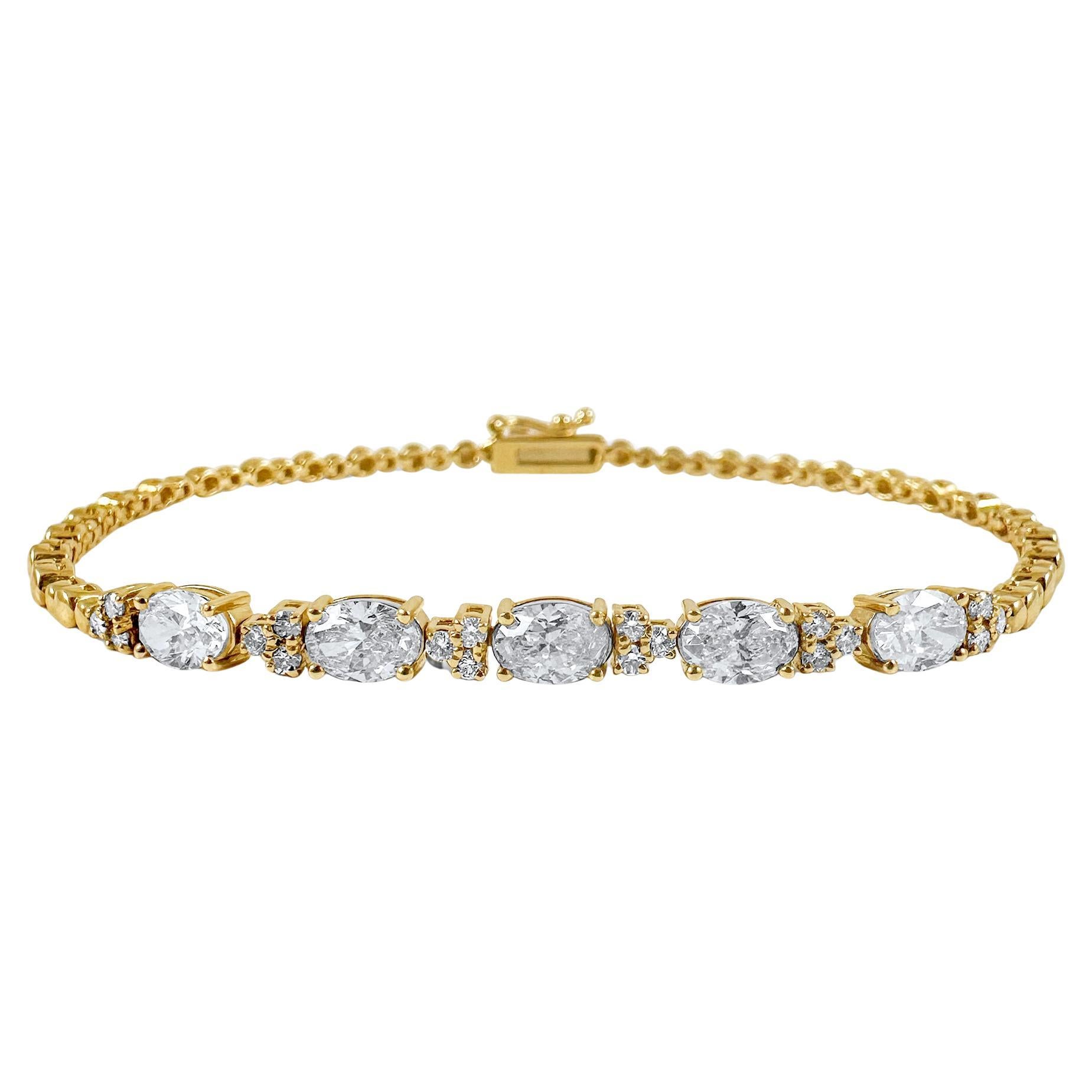 Bracelet de tennis en or jaune 14K avec diamants ovales et ronds de 2,25 carats, 7 pouces en vente