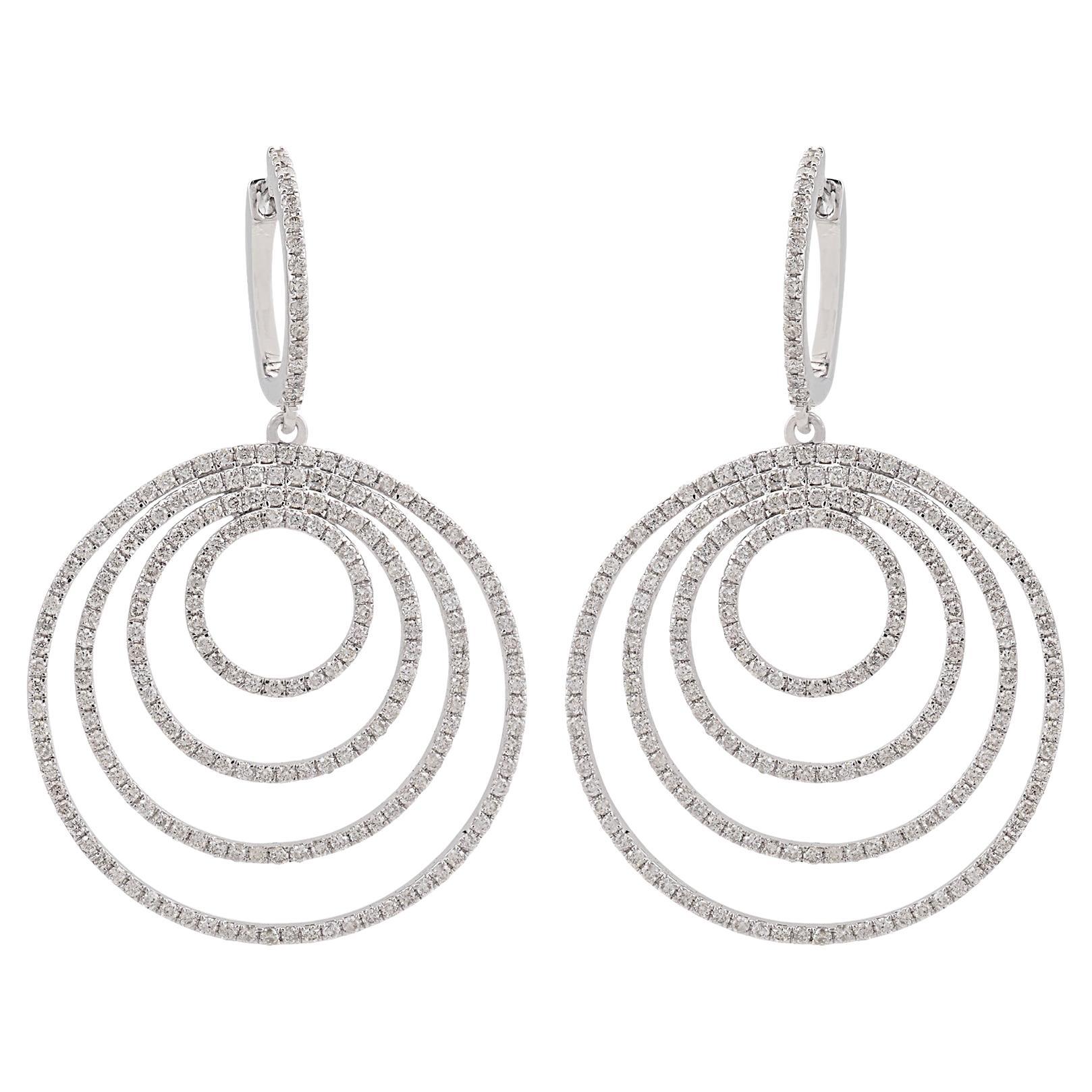 Boucles d'oreilles pendantes multi-cercles en or blanc 10k avec diamants pavés de 2,25 carats.