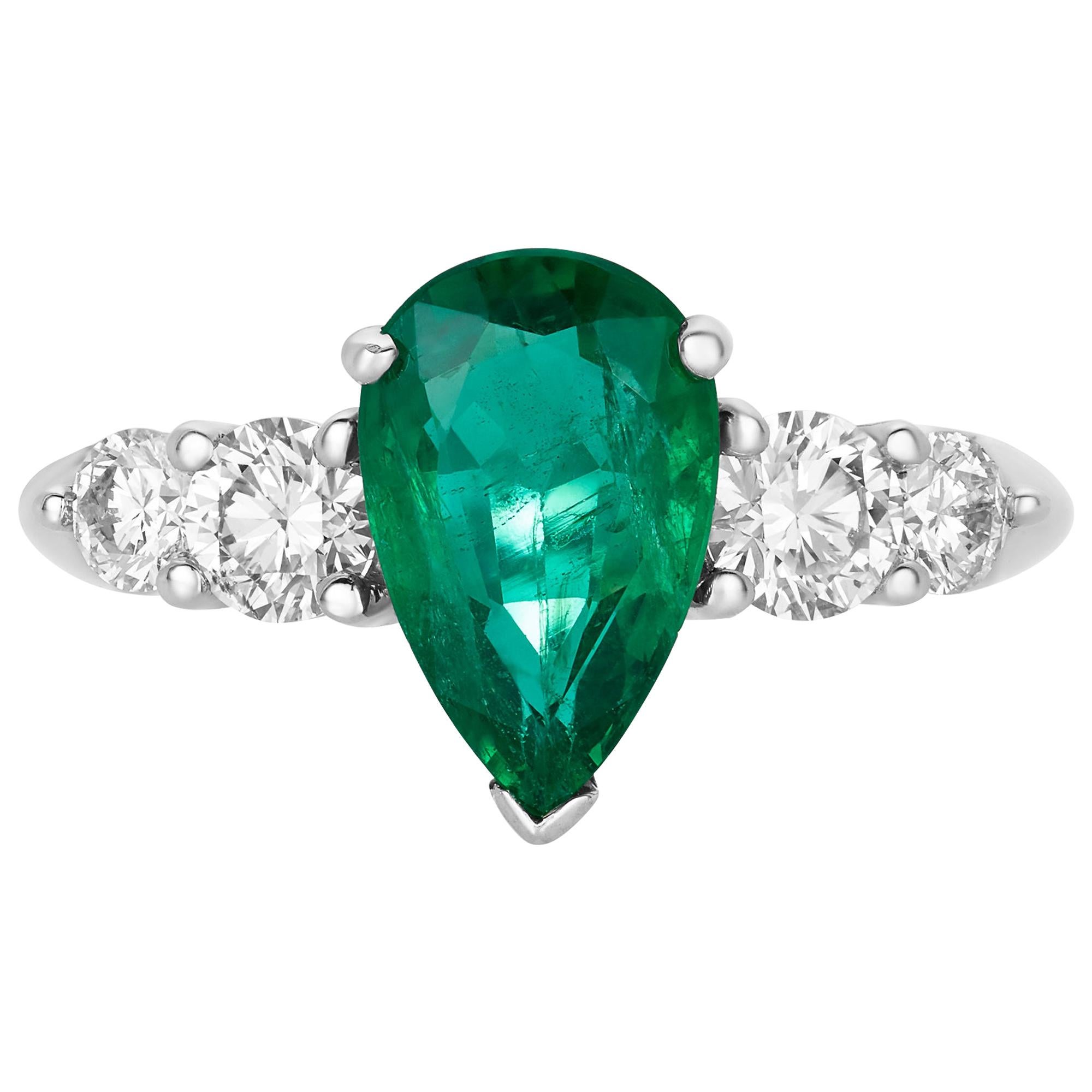 2.25 Carat Pear Shape Emerald and Round White Diamond Ring 18 Karat Gold