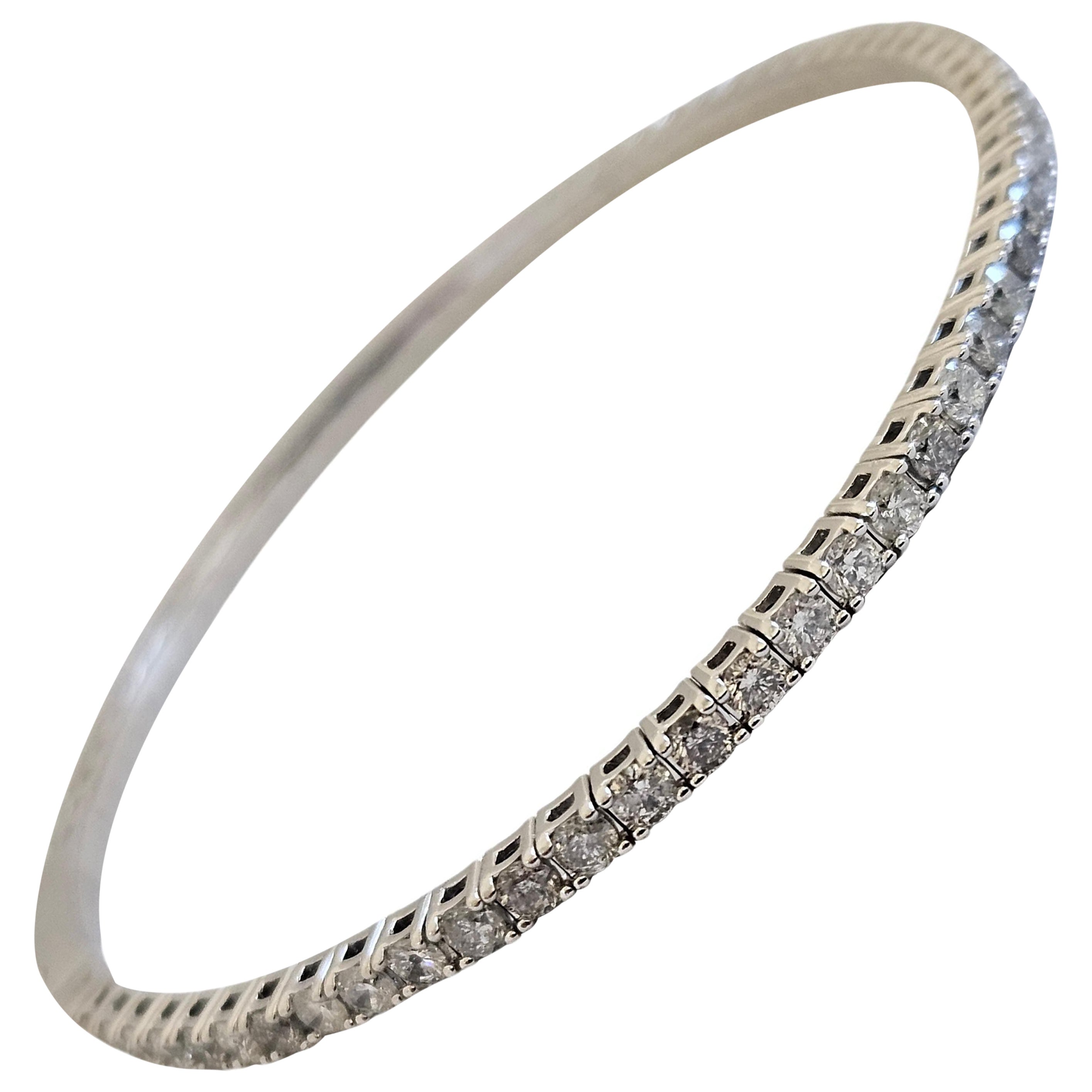 2.25 Carat Round Brilliant Cut Diamond Bangle Bracelet 14 Karat White Gold For Sale