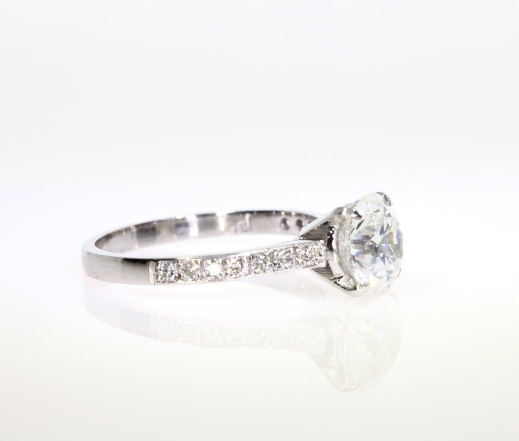2.25 carat round diamond ring