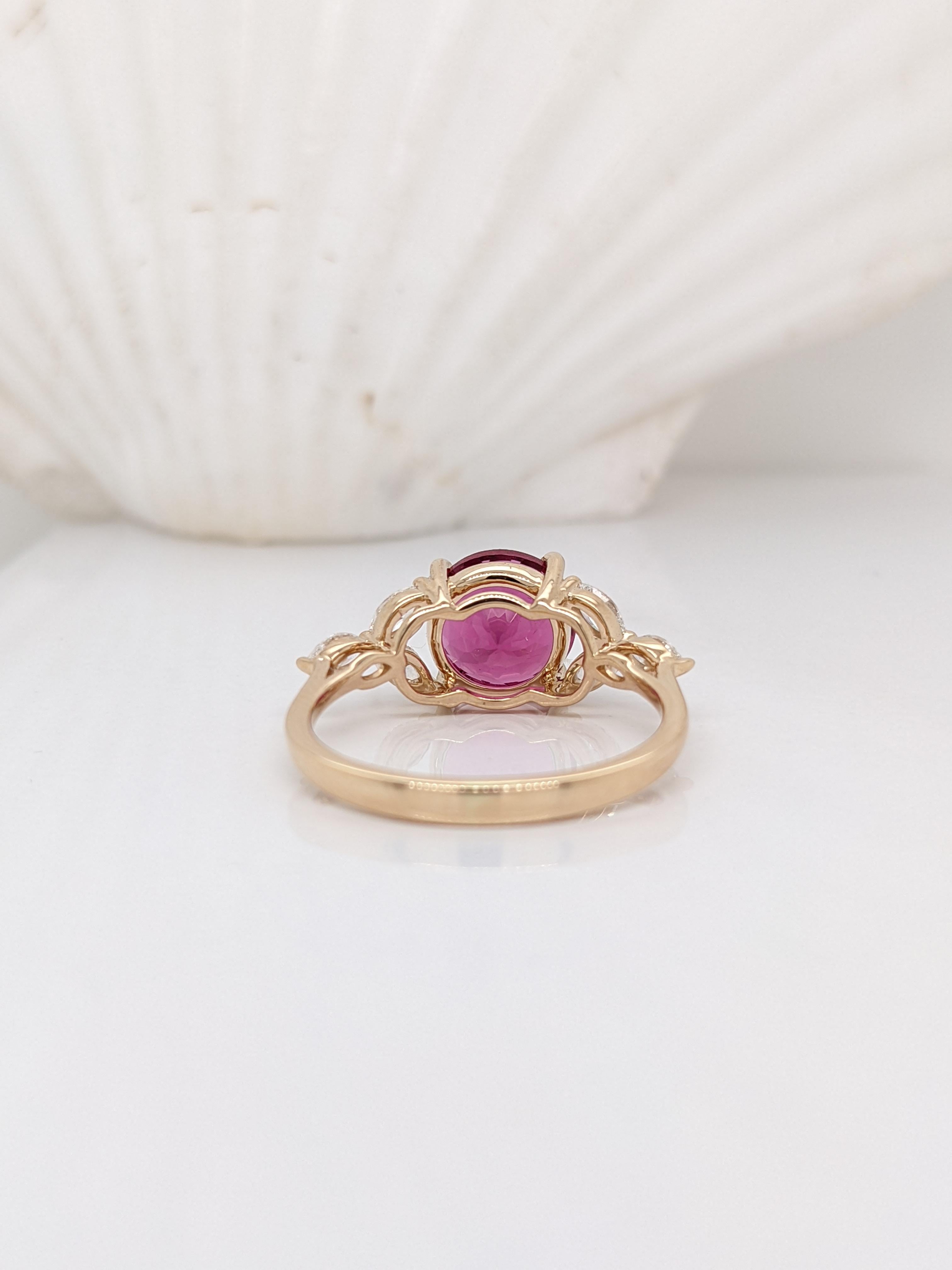 Round Cut 2.25 carat Rubellite Tourmaline in 14k Yellow Gold w Diamond Accents Round 8mm For Sale