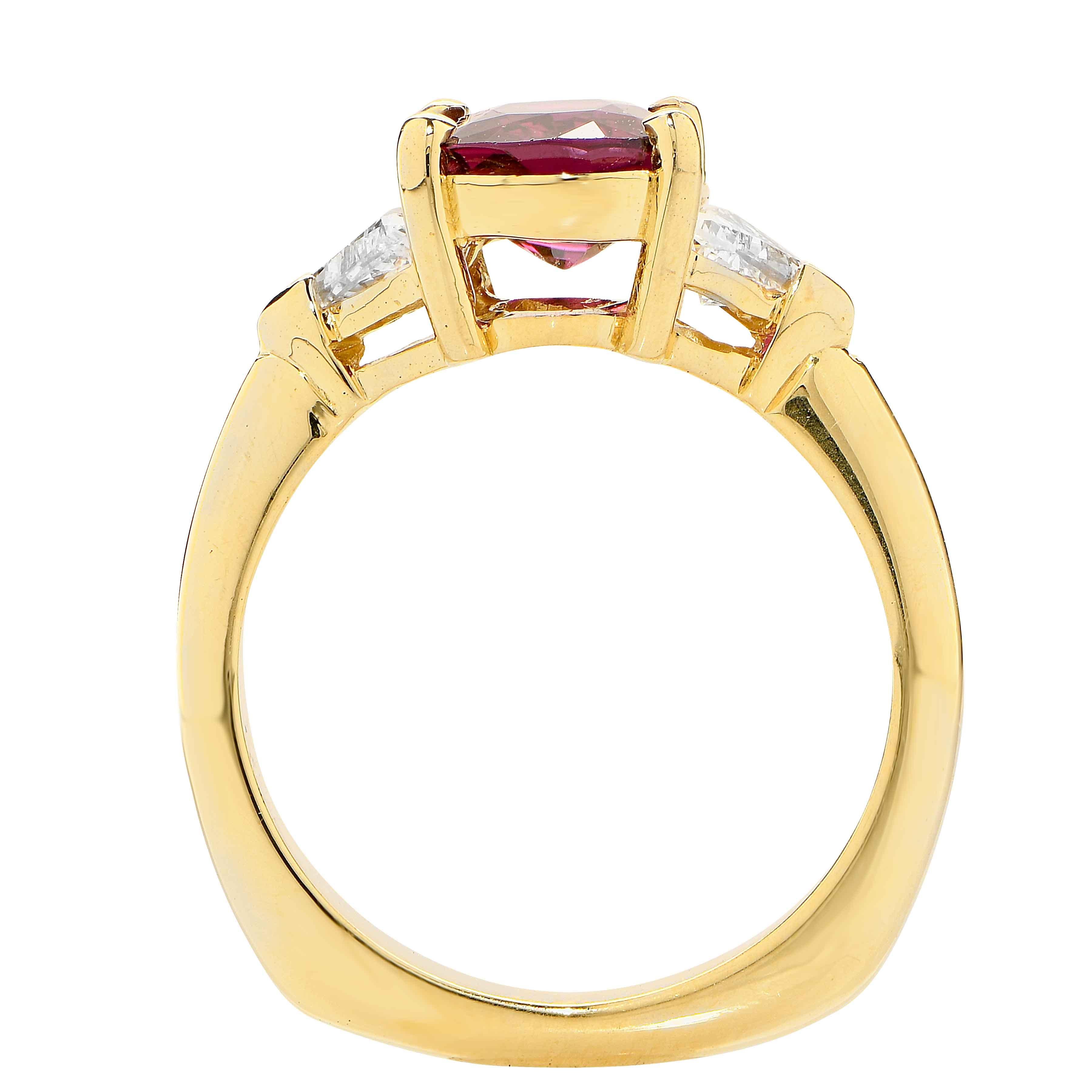 Modern 2.25 Carat Ruby and Diamond Ring 18 Karat Yellow Gold