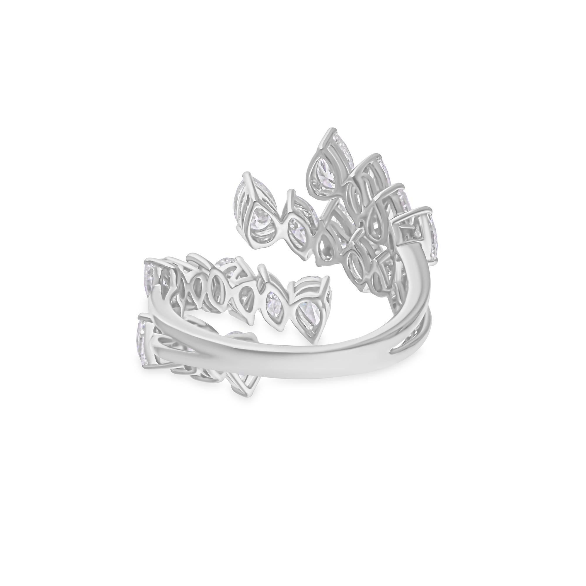 Women's 2.25 Carat SI/H Pear Marquise Shape Diamond Ring 14 Karat White Gold Jewelry For Sale