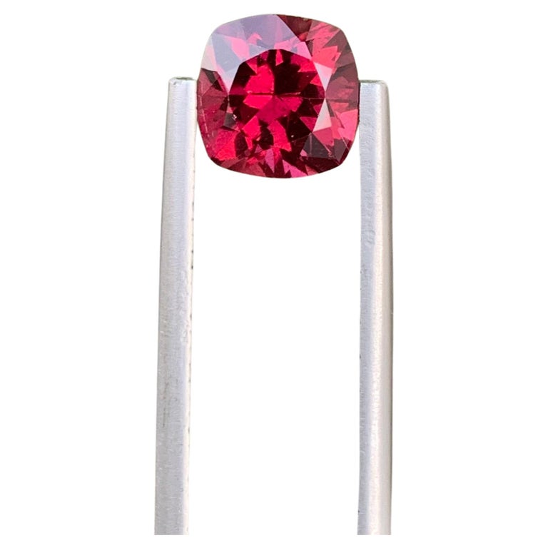 Rhodolite Rouge Pourpre De Madagascar - Pierre Précieuse 2,66 Carats P256.135T