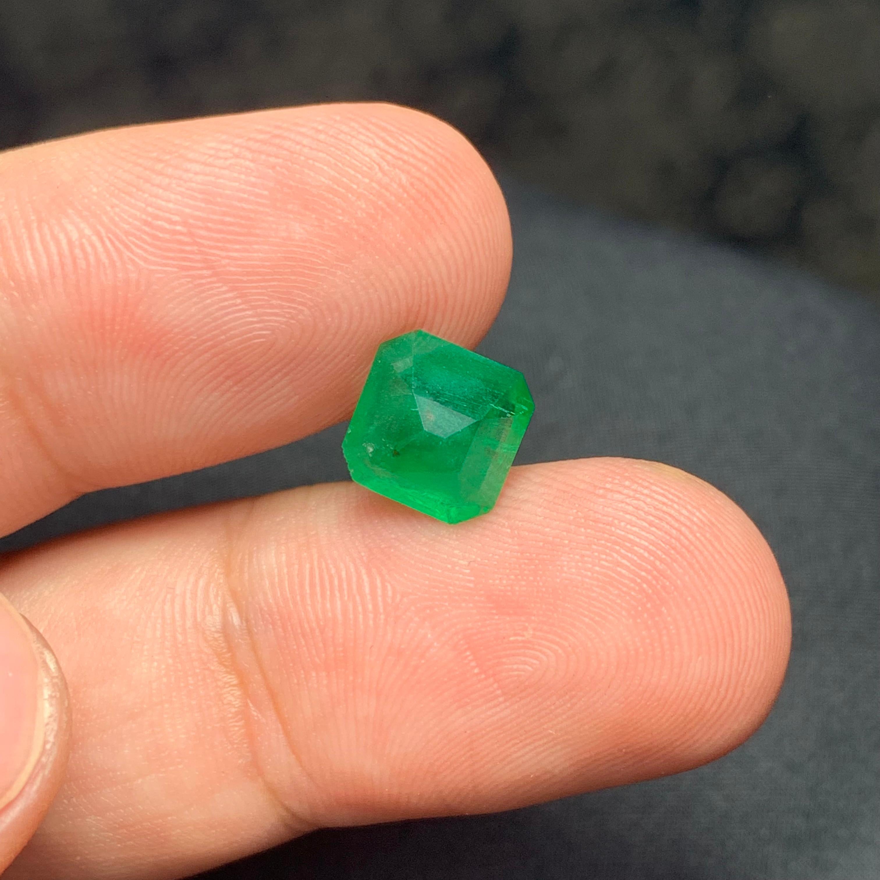 2,25 Karat natürlicher loser Smaragd perfekter achteckiger Zambia- Minenschliff in Achteckform für Damen oder Herren im Angebot