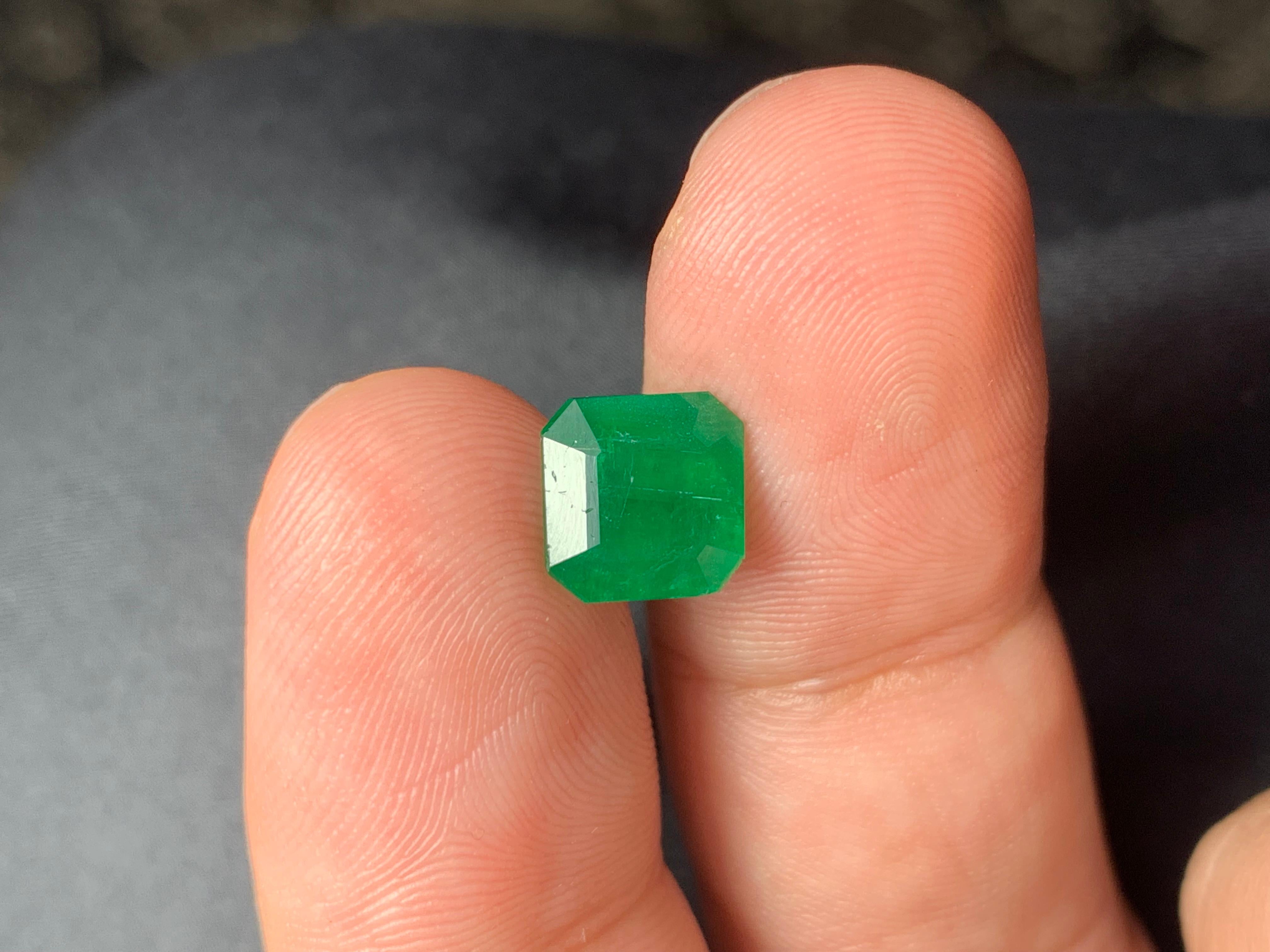 2,25 Karat natürlicher loser Smaragd perfekter achteckiger Zambia- Minenschliff in Achteckform im Angebot 2