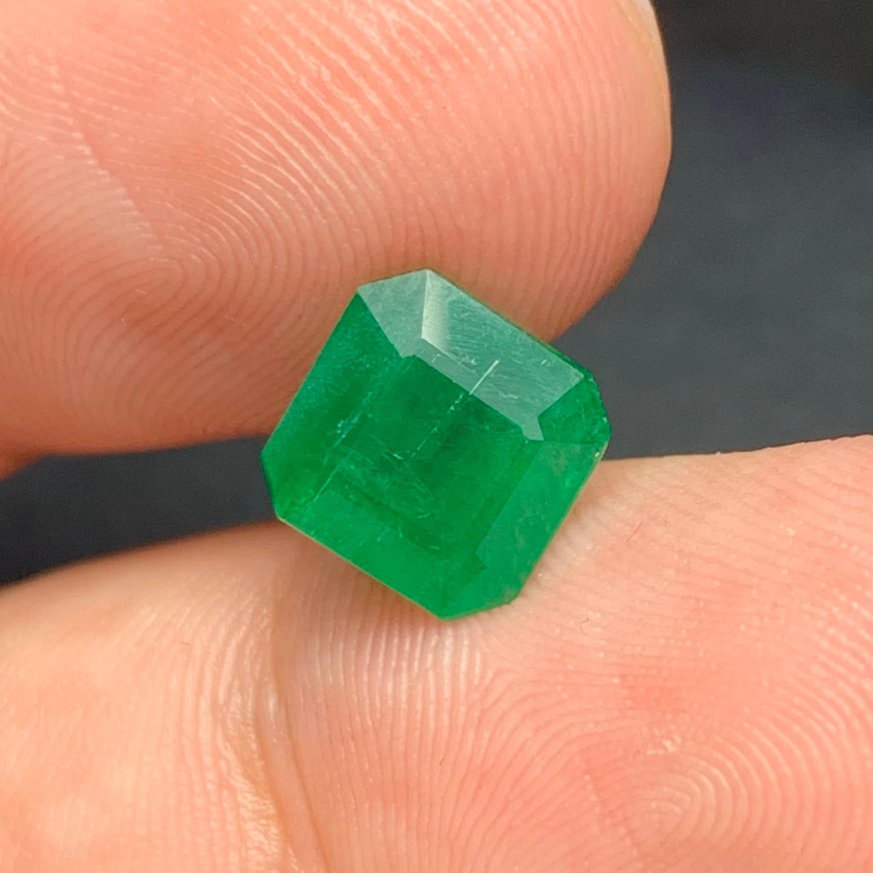 2,25 Karat natürlicher loser Smaragd perfekter achteckiger Zambia- Minenschliff in Achteckform im Angebot 3