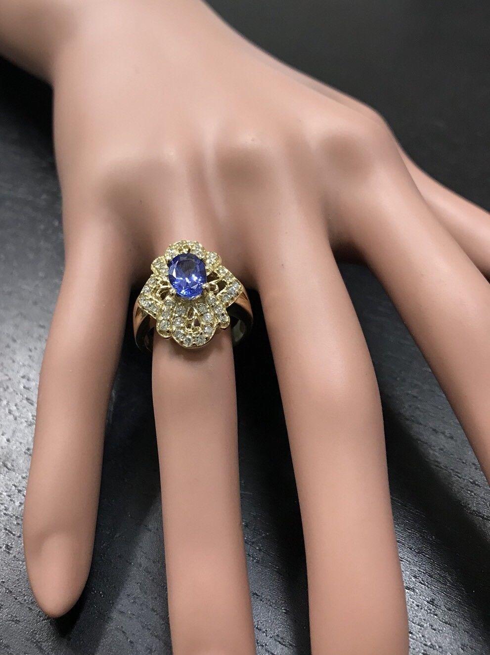 2.25 Carat Natural Very Nice Looking Tanzanite and Diamond 14 Karat Solid Gold For Sale 2