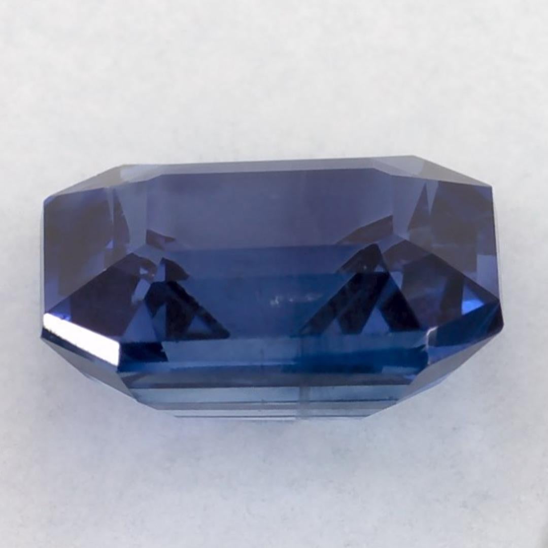 Women's or Men's 2.25 Ct Blue Sapphire Octagon Cut Loose Gemstone For Sale