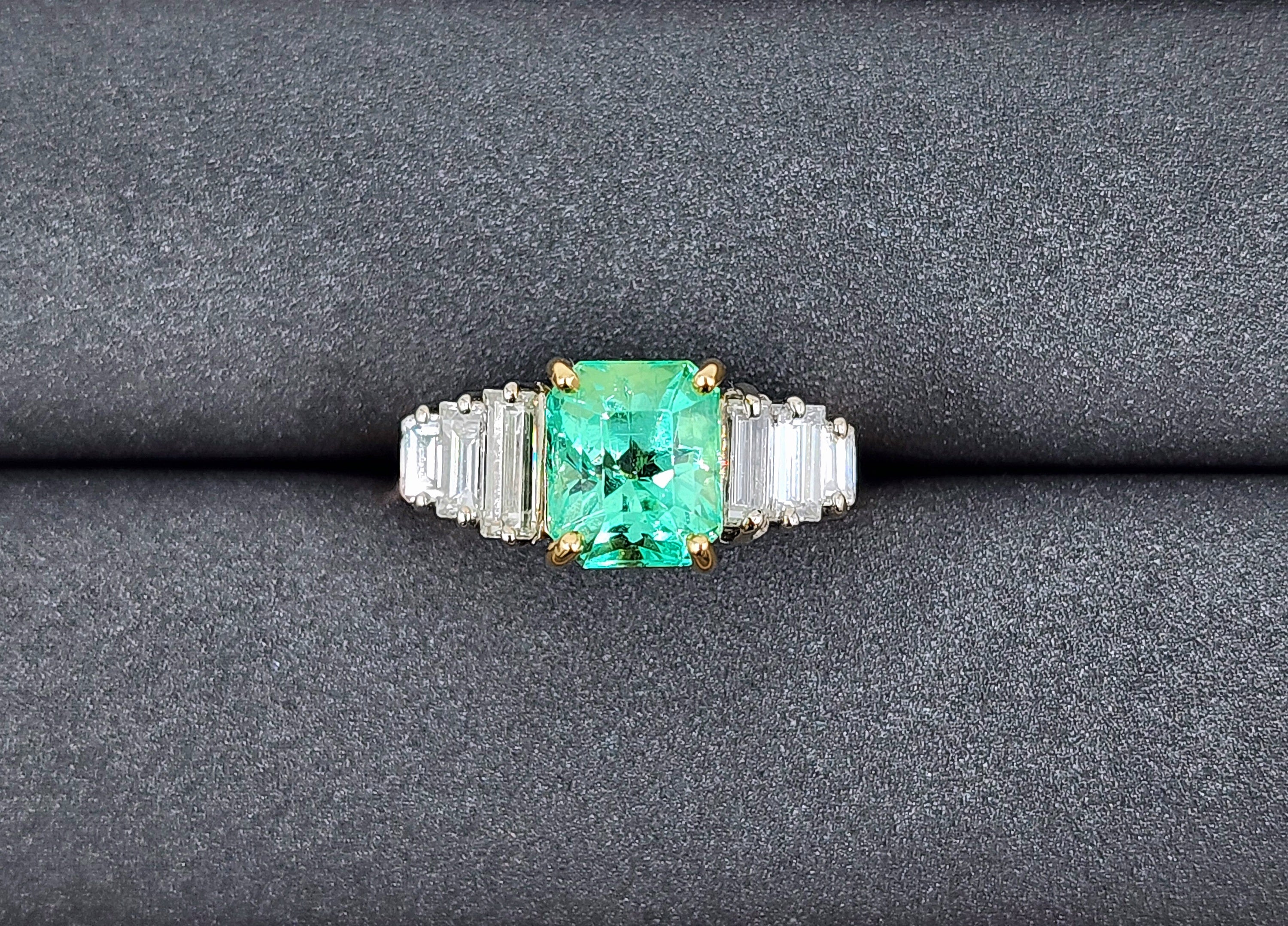 Bague avec émeraude colombienne certifiée GIA et diamants de 2,25 carats