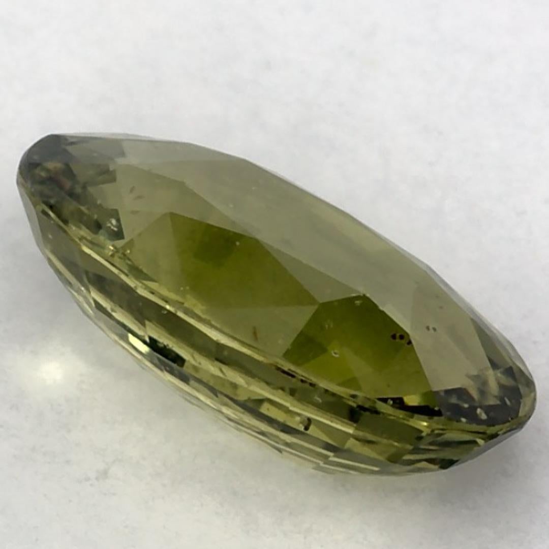 2.25 Ct Green Sapphire Oval Loose Gemstone (Saphir vert ovale en vrac) en vente 1