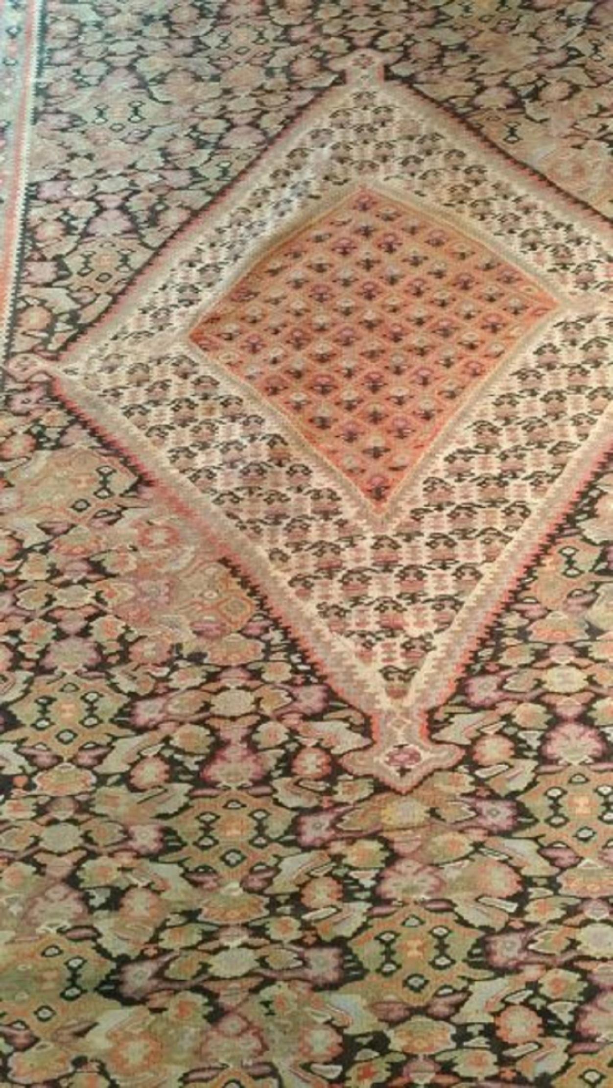 225 - Old Fine Senneh Kilim 19th Century In Excellent Condition For Sale In Paris, FR