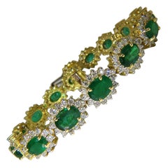 22.50 Carat Natural Emeralds Diamonds Bracelet 18 Karat G/VS Zambian Vivid*